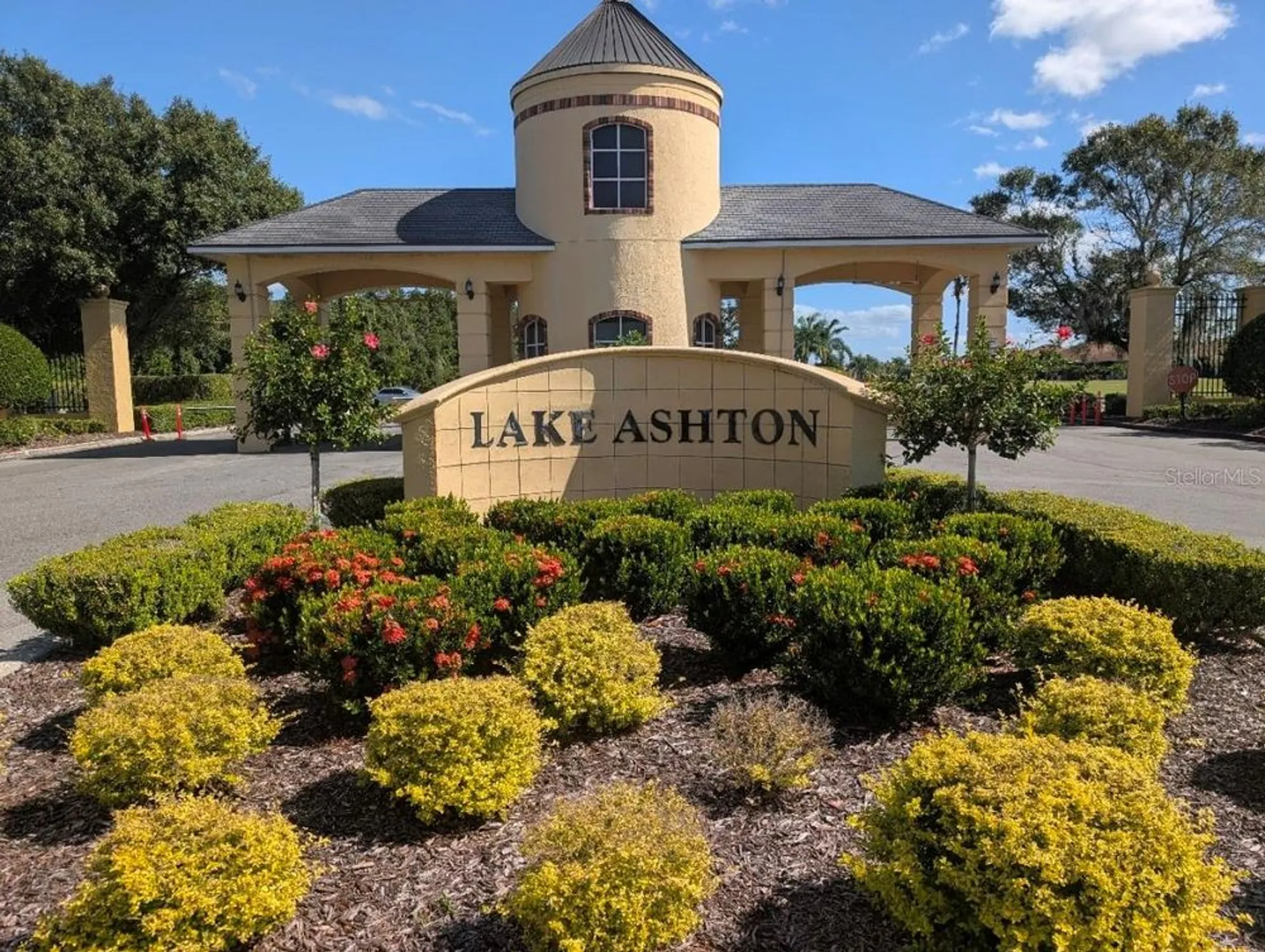 Property Slideshow image 60 of 66 | 5201 green dr, Winter Haven, FL, 33884
