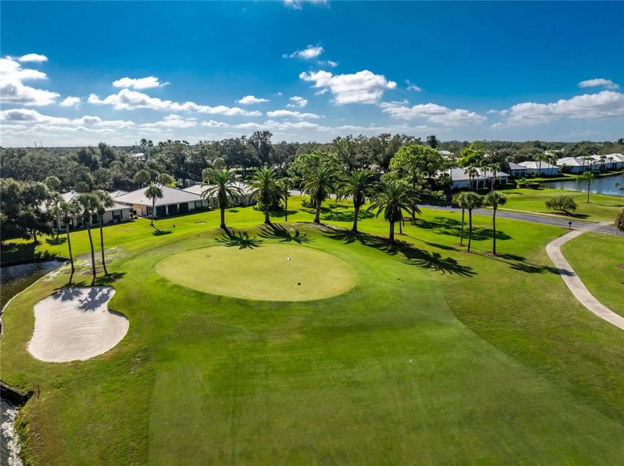 Property Slideshow image 6 of 77 | 810 carnoustie dr, Venice, FL, 34293