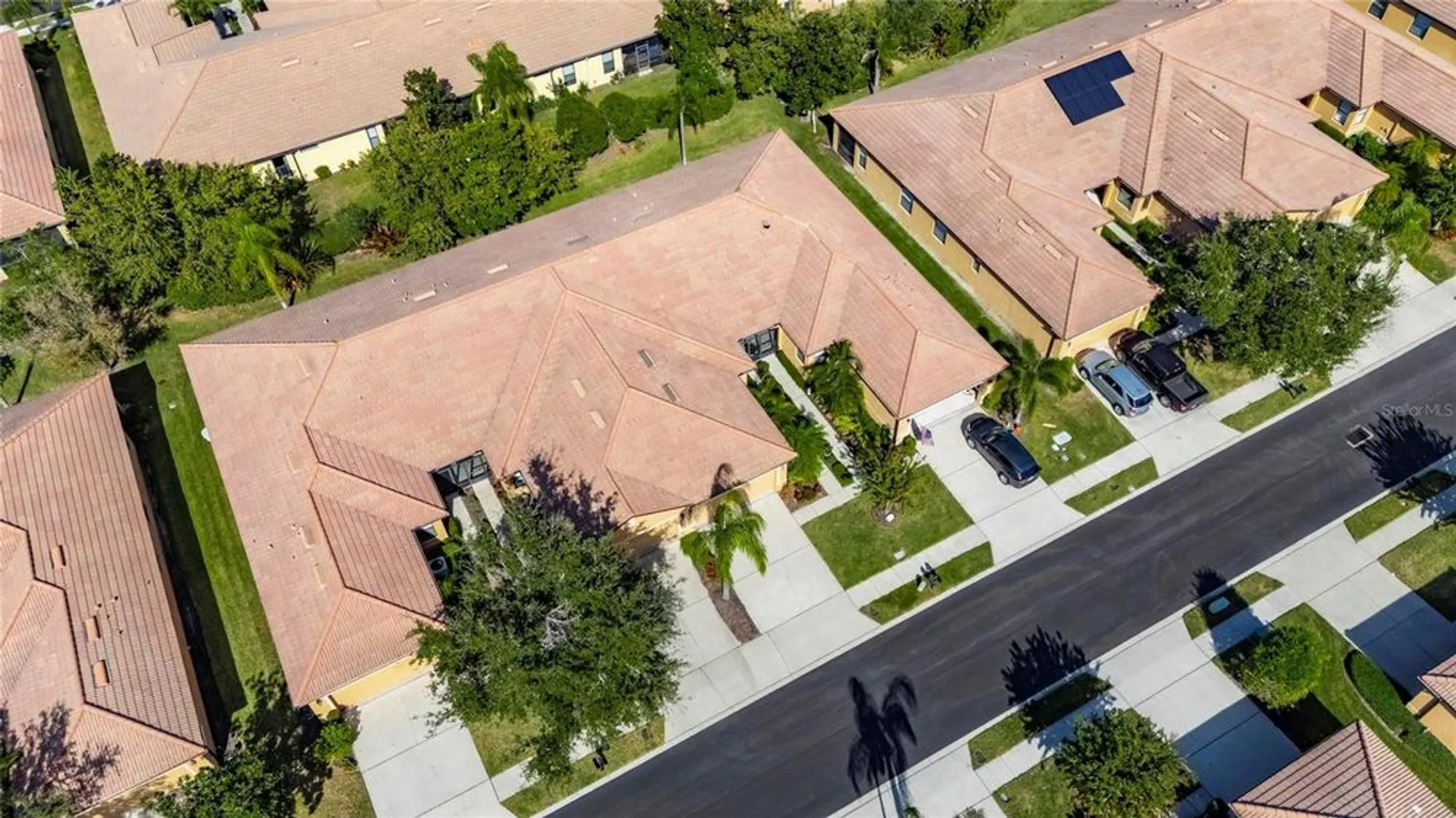 Property Slideshow image 35 of 36 | 329 seneca falls dr, Apollo Beach, FL, 33572