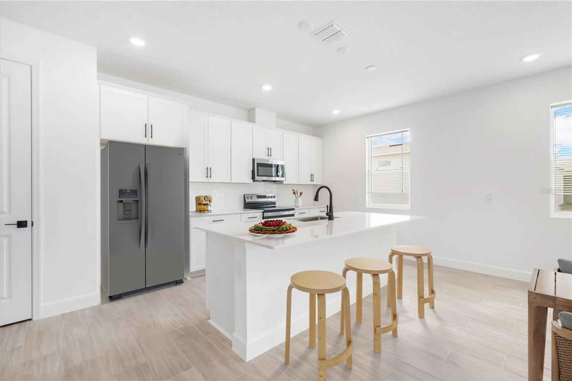 Property Slideshow image 10 of 31 | 9109 players dr, Weeki Wachee, FL, 34613