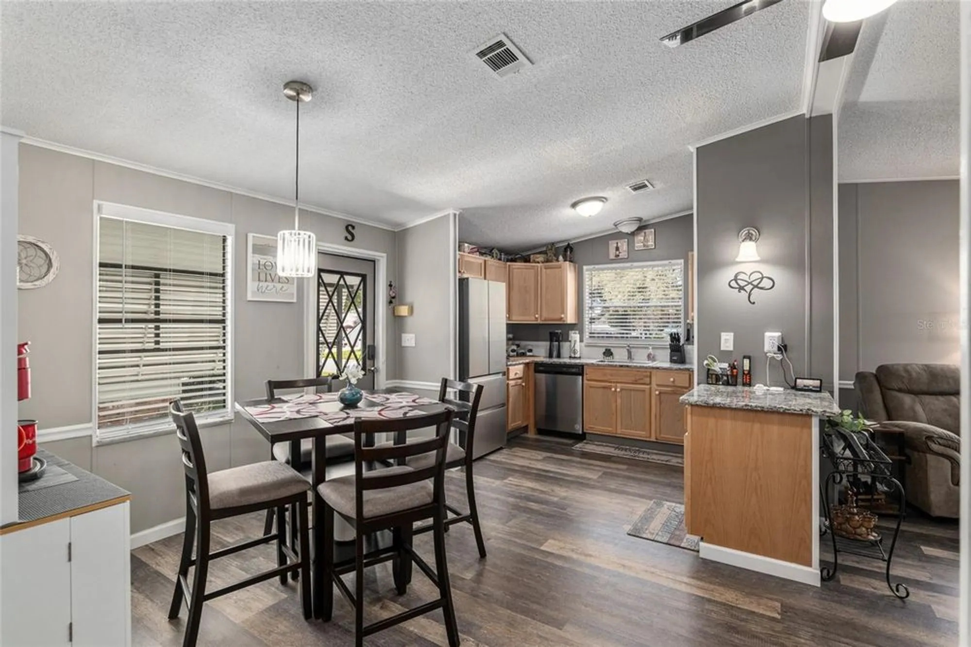 Property Slideshow image 4 of 39 | 1727 hilton head blvd, Lady Lake, FL, 32159