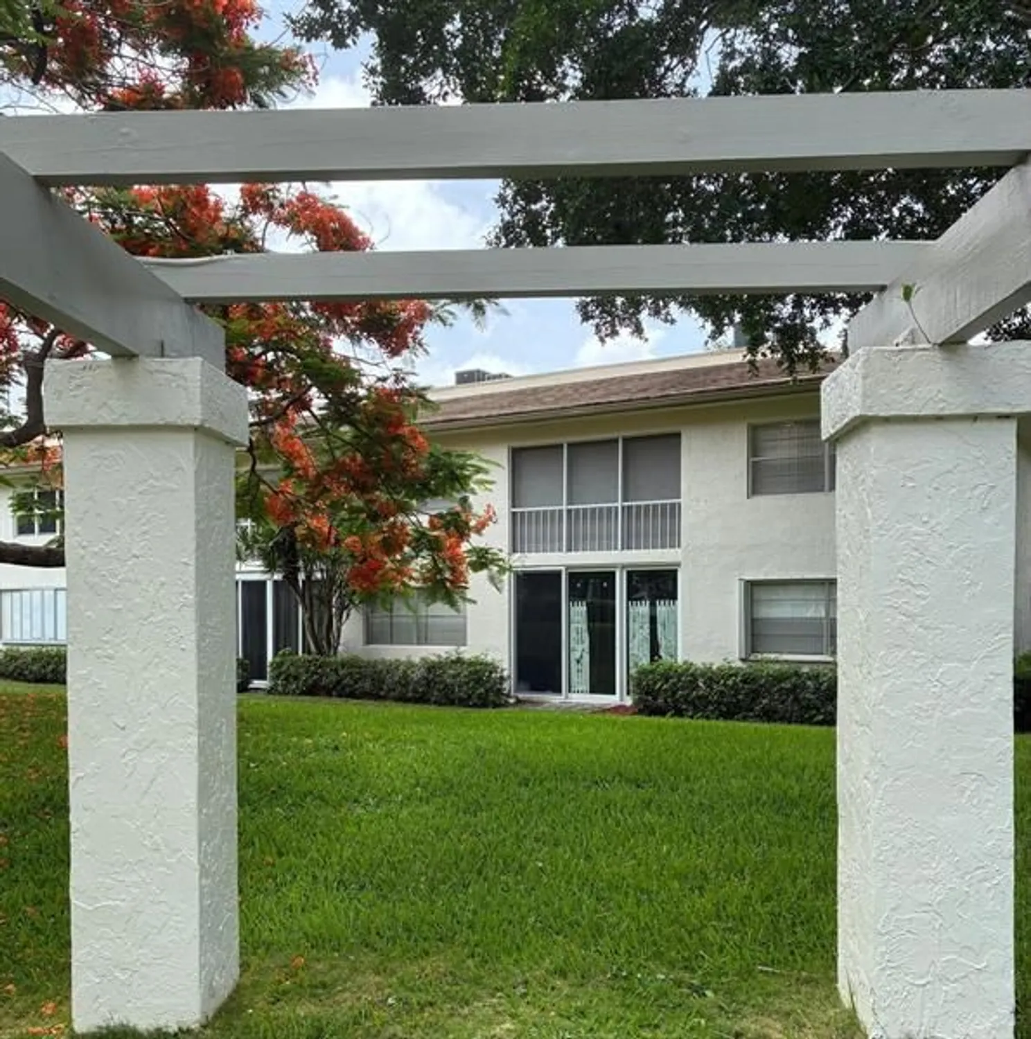Property Slideshow image 3 of 32 | 2704 nassau bnd a1, Coconut Creek, FL, 33066