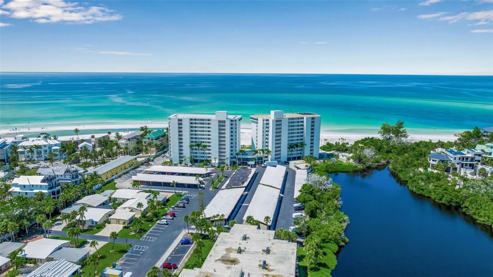 Property Slideshow image 28 of 29 | 19 whispering sands dr 203, Sarasota, FL, 34242