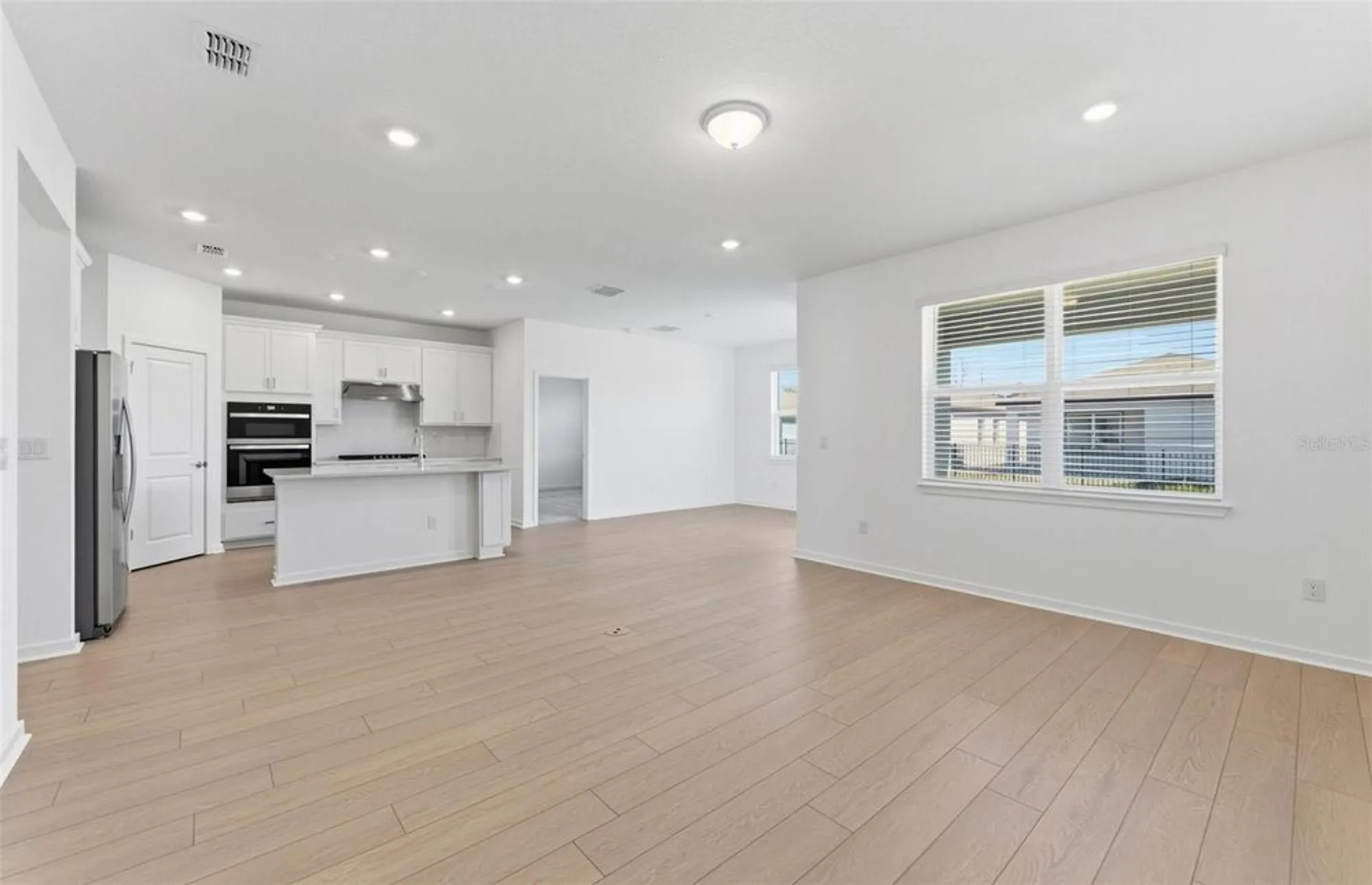 Property Slideshow image 7 of 29 | 9453 daylight dr, Parrish, FL, 34219