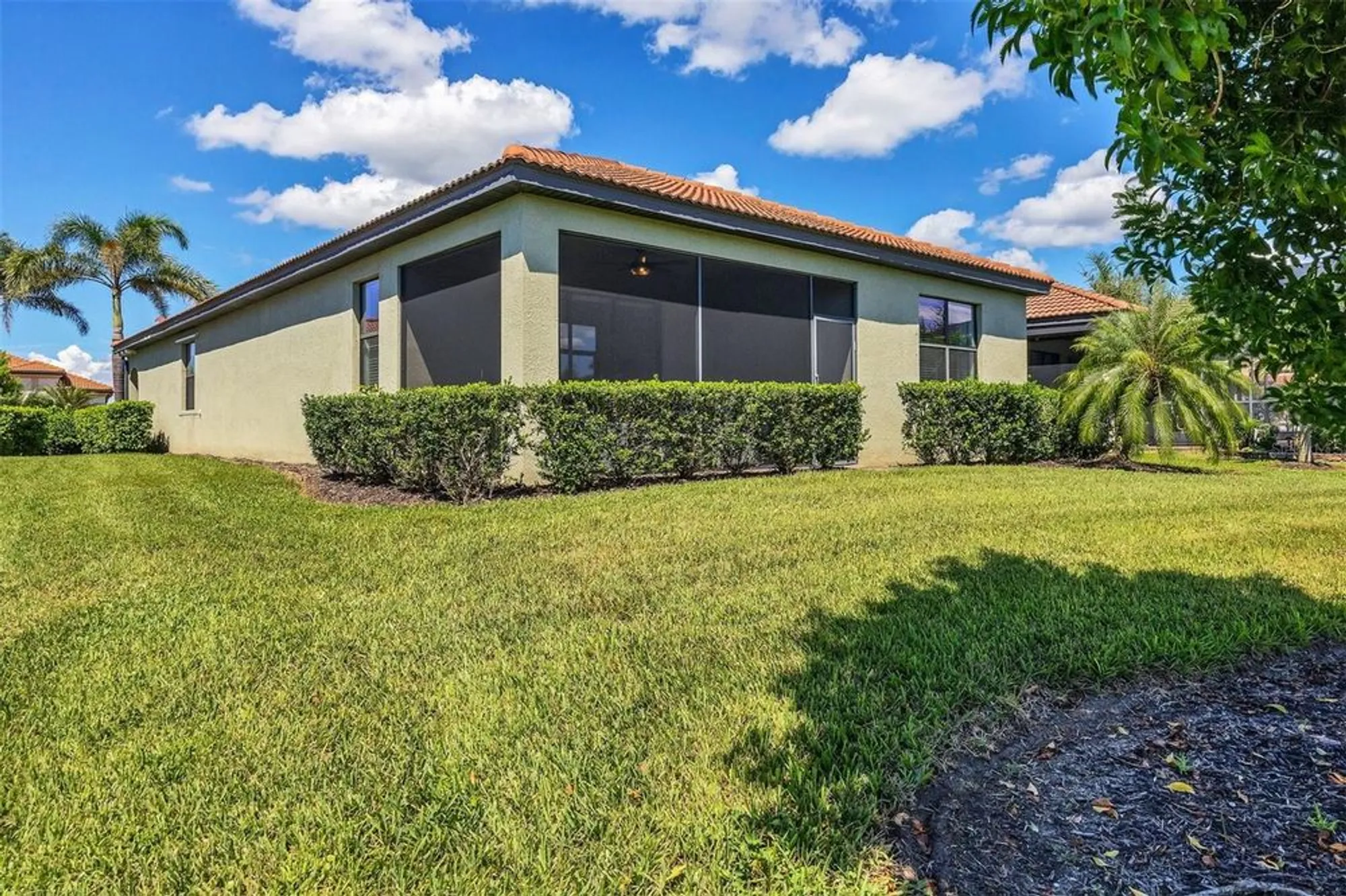 Property Slideshow image 33 of 61 | 10097 cozy grove dr, Venice, FL, 34293