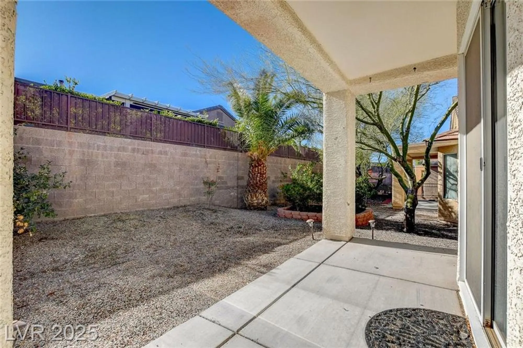 Property Slideshow image 31 of 45 | 2839 sapphire desert dr, Henderson, NV, 89052