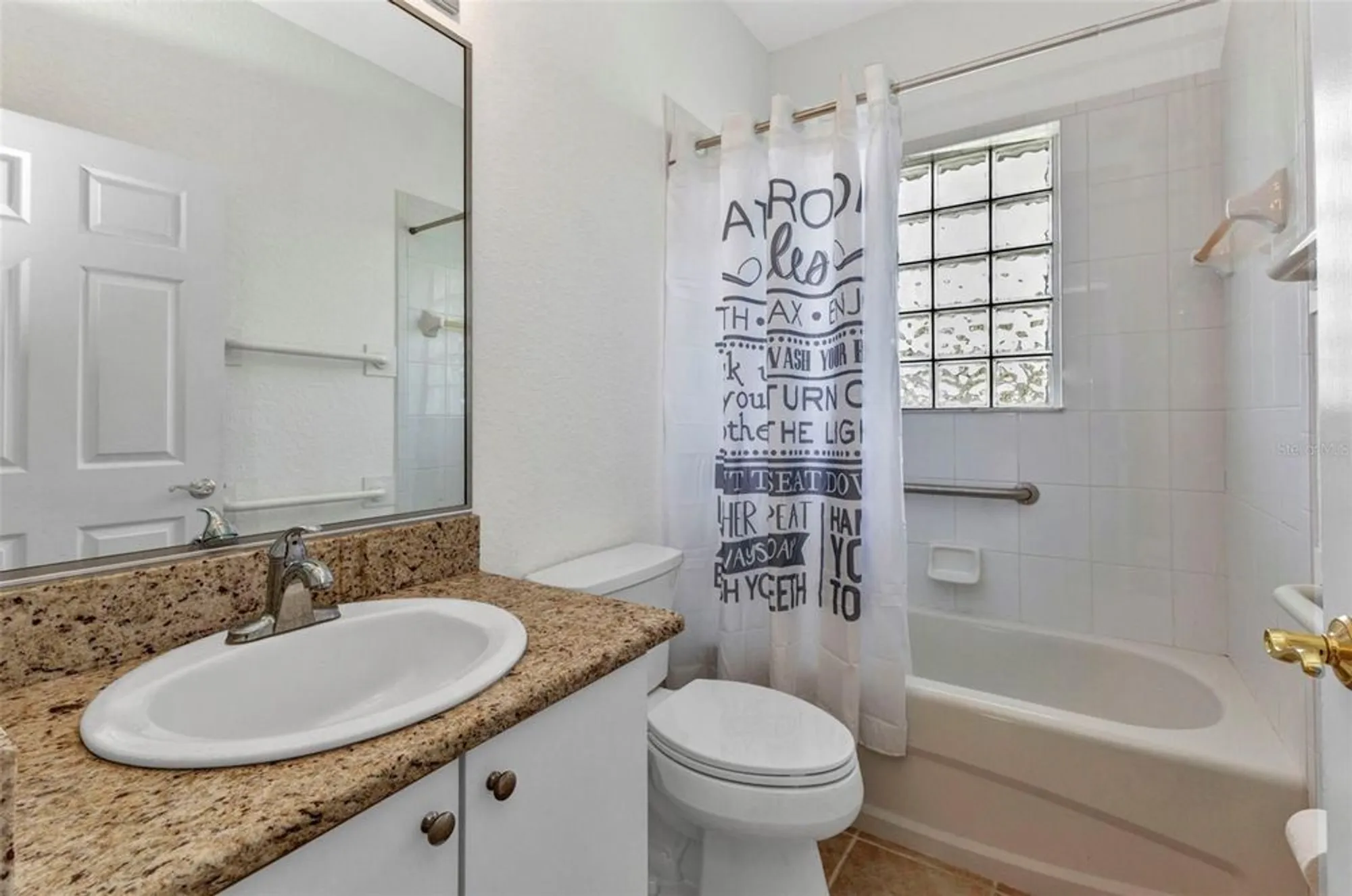 Property Slideshow image 13 of 37 | 1605 palace ct, Punta Gorda, FL, 33980