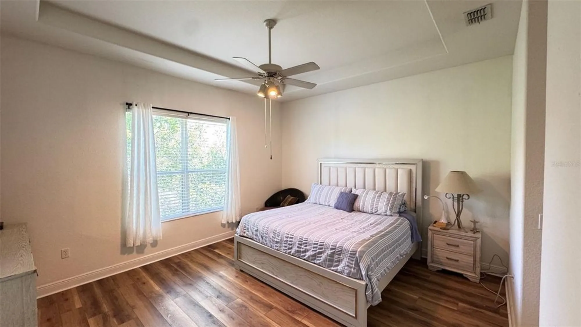 Property Slideshow image 15 of 45 | 10048 cleghorn dr, San Antonio, FL, 33576