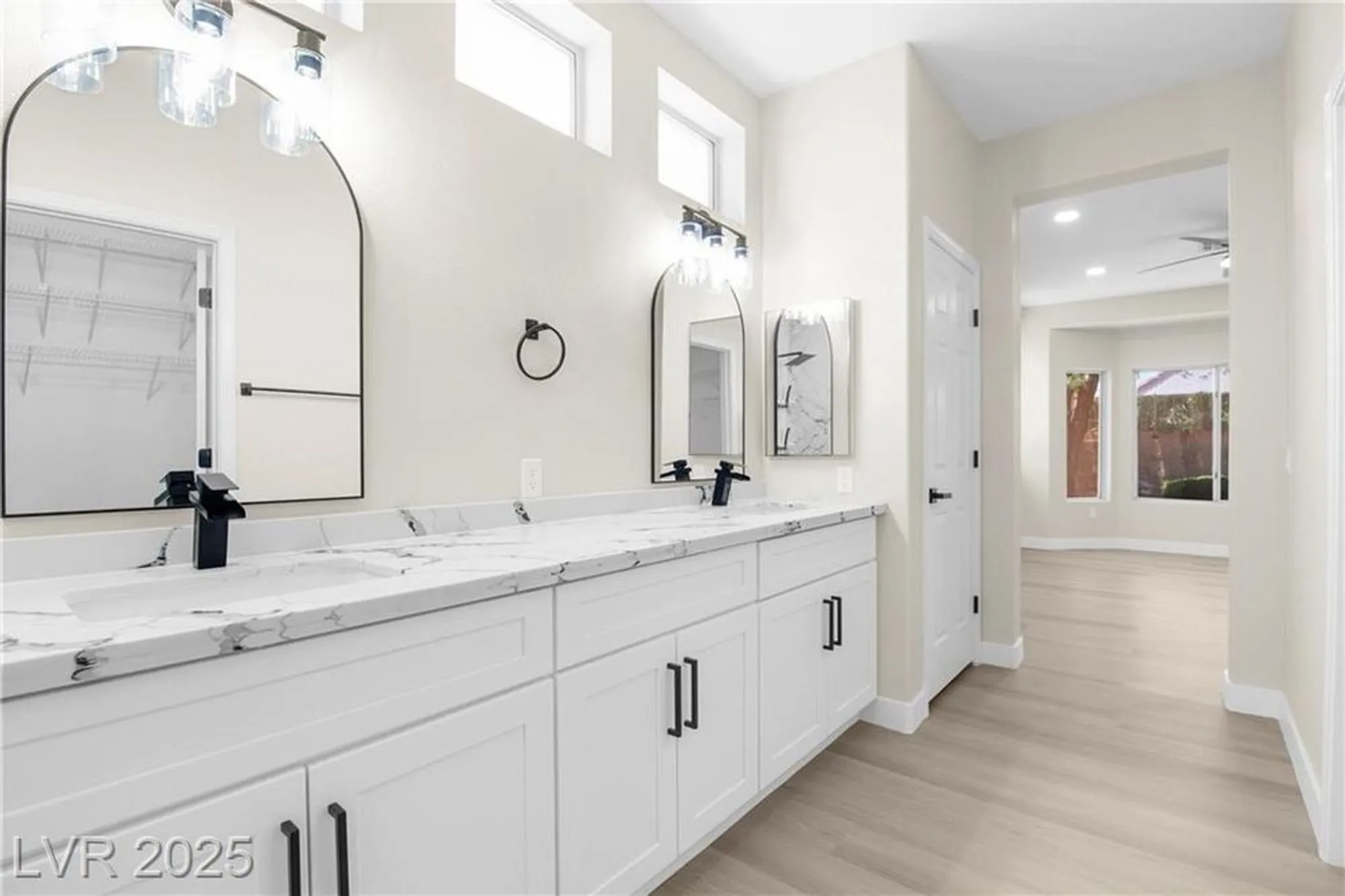 Property Slideshow image 28 of 46 | 2118 high mesa dr, Henderson, NV, 89012