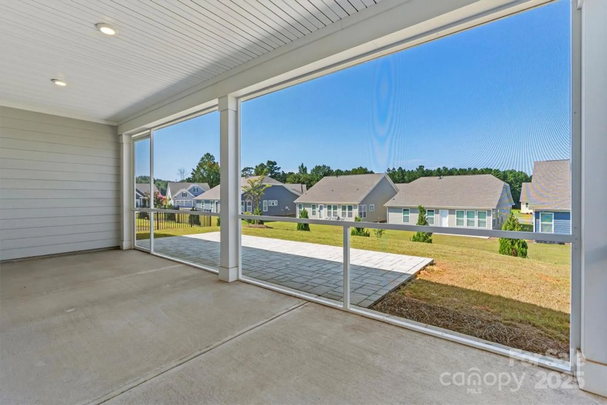 Property Slideshow image 38 of 48 | 7332 jolly brook dr, Charlotte, NC, 28215