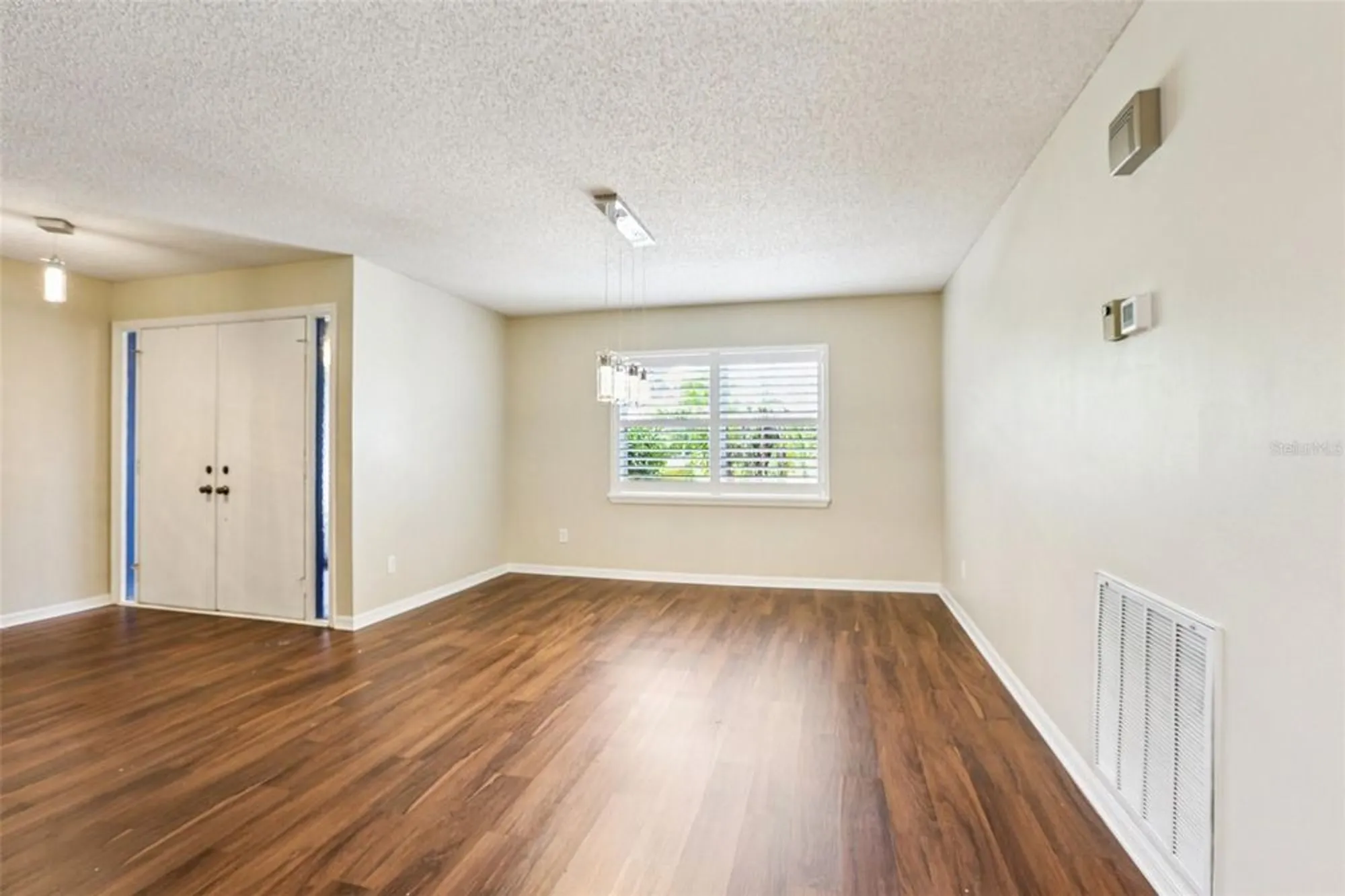 Property Slideshow image 17 of 72 | 1812 new bedford dr, Sun City Center, FL, 33573