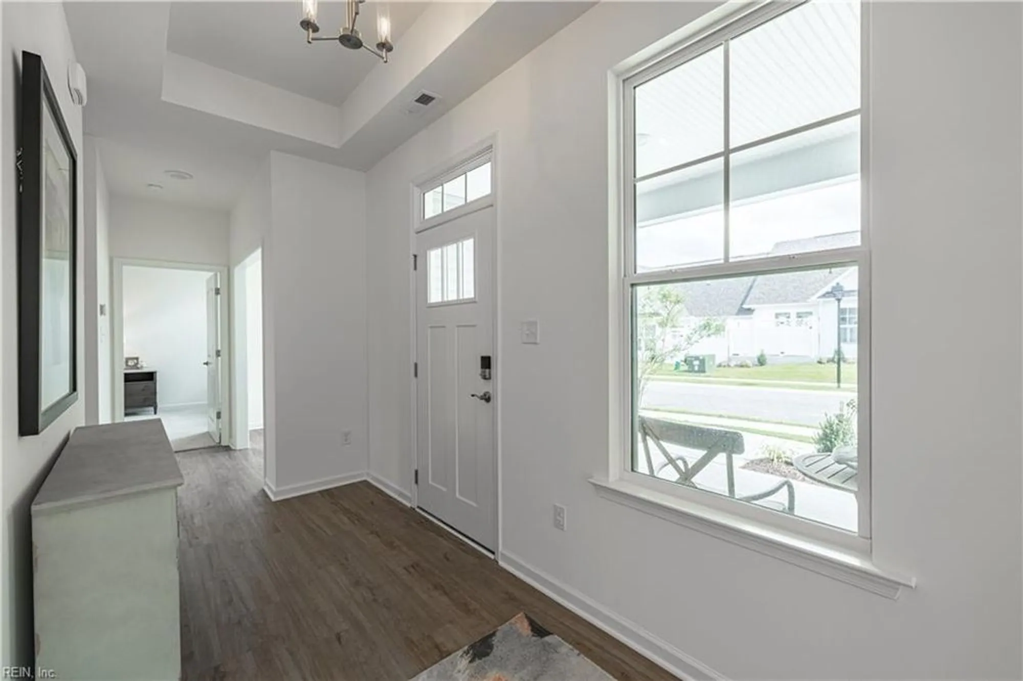 Property Slideshow image 9 of 33 | 202 oxford ave # 46-1, Smithfield, VA, 23430