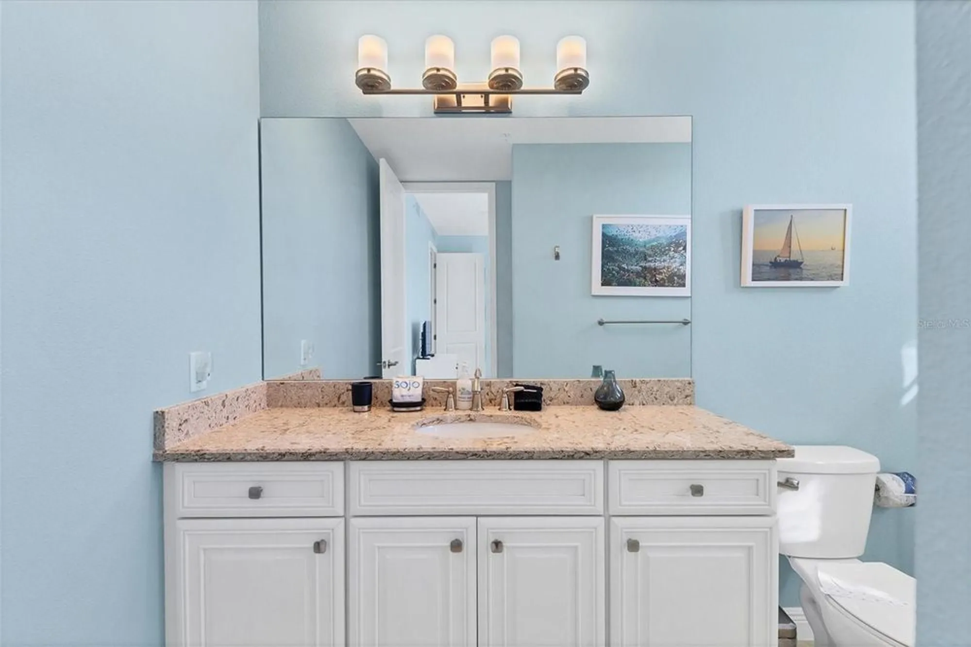 Property Slideshow image 19 of 61 | 396 aruba cir unit 302, Bradenton, FL, 34209