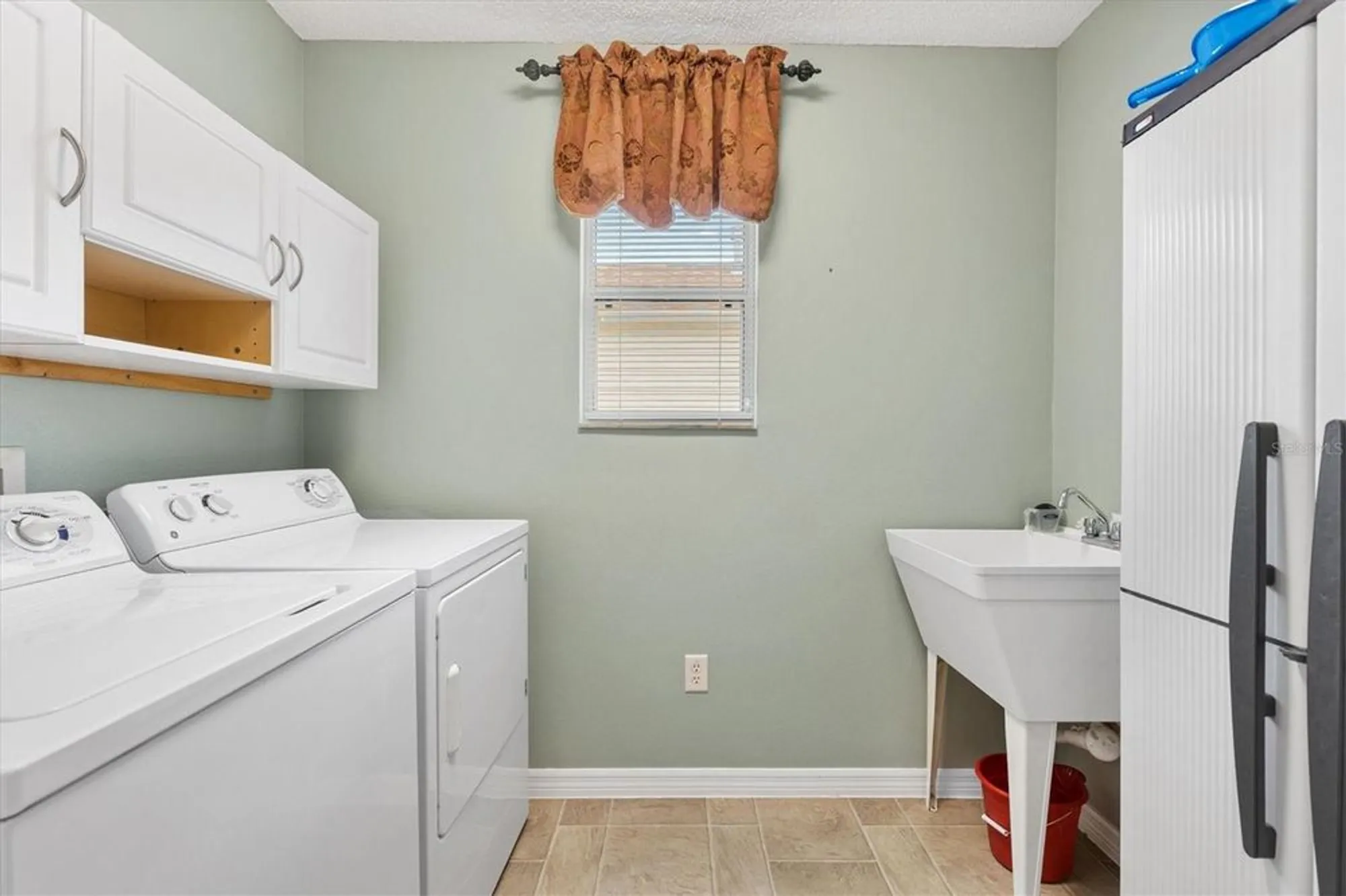 Property Slideshow image 25 of 41 | 552 audrey ln, The Villages, FL, 32162