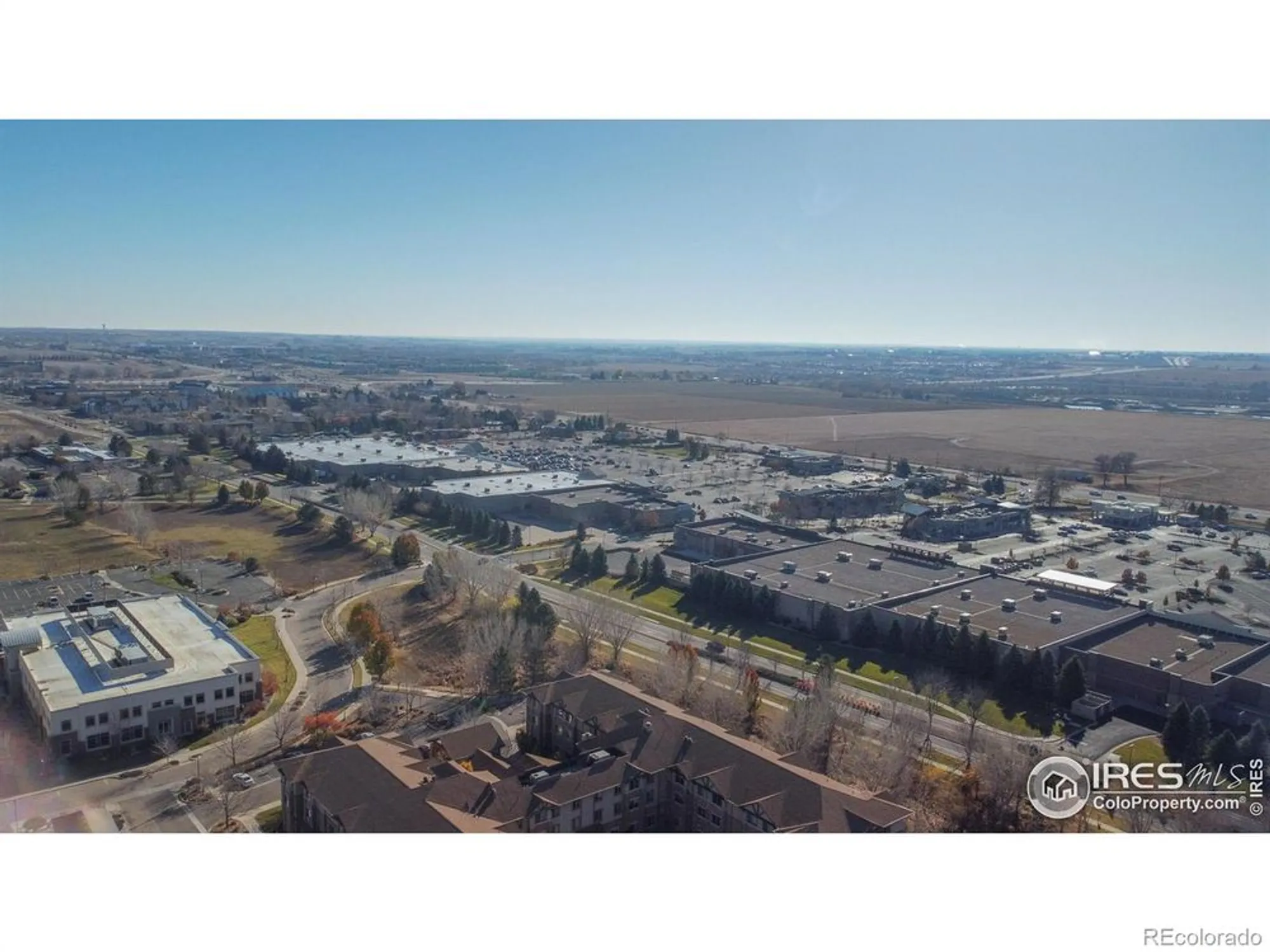 Property Slideshow image 28 of 36 | 4635 hahns peak dr 102, Loveland, CO, 80538