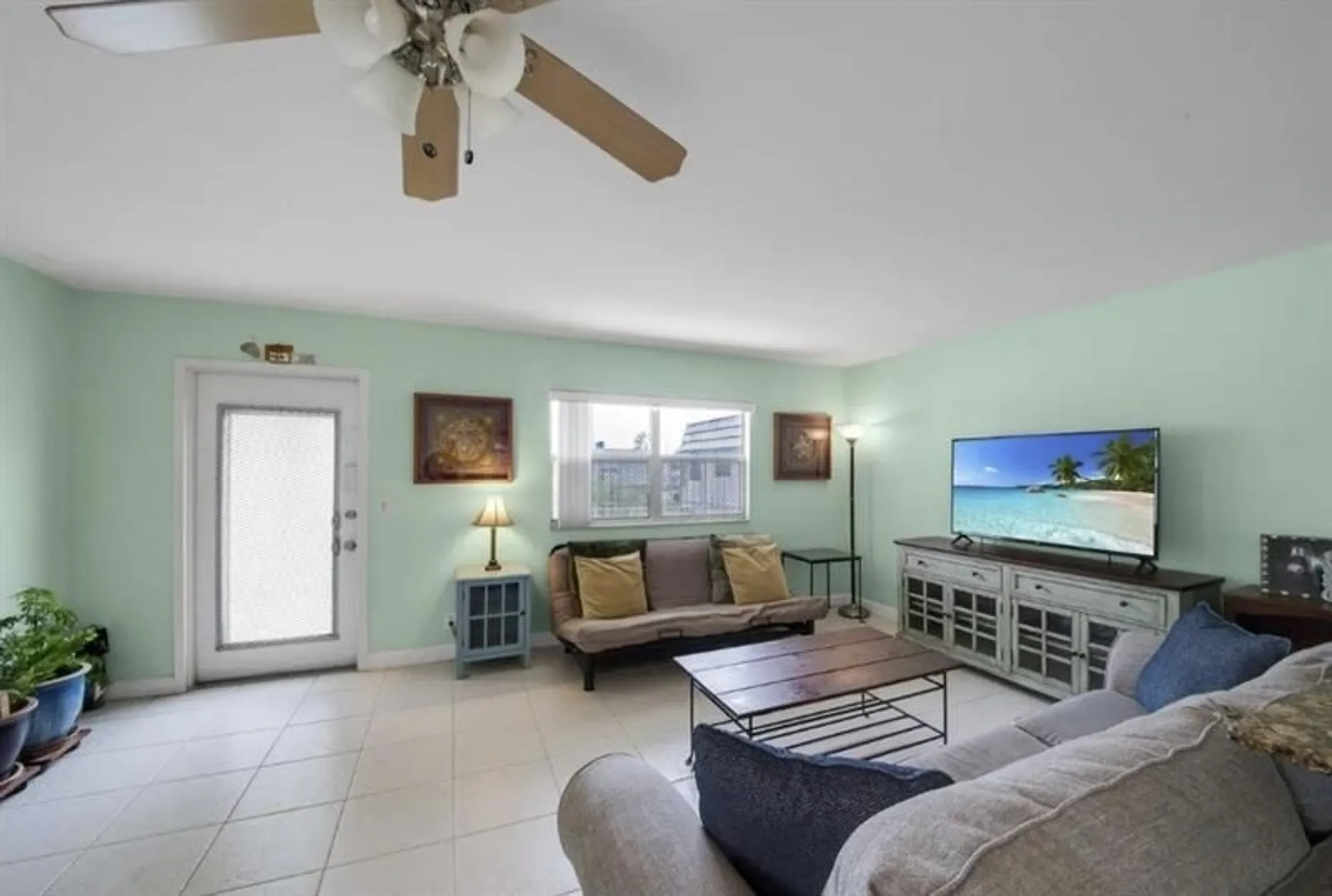 Property Slideshow image 10 of 12 | 223 flanders e unit e, Delray Beach, FL, 33484
