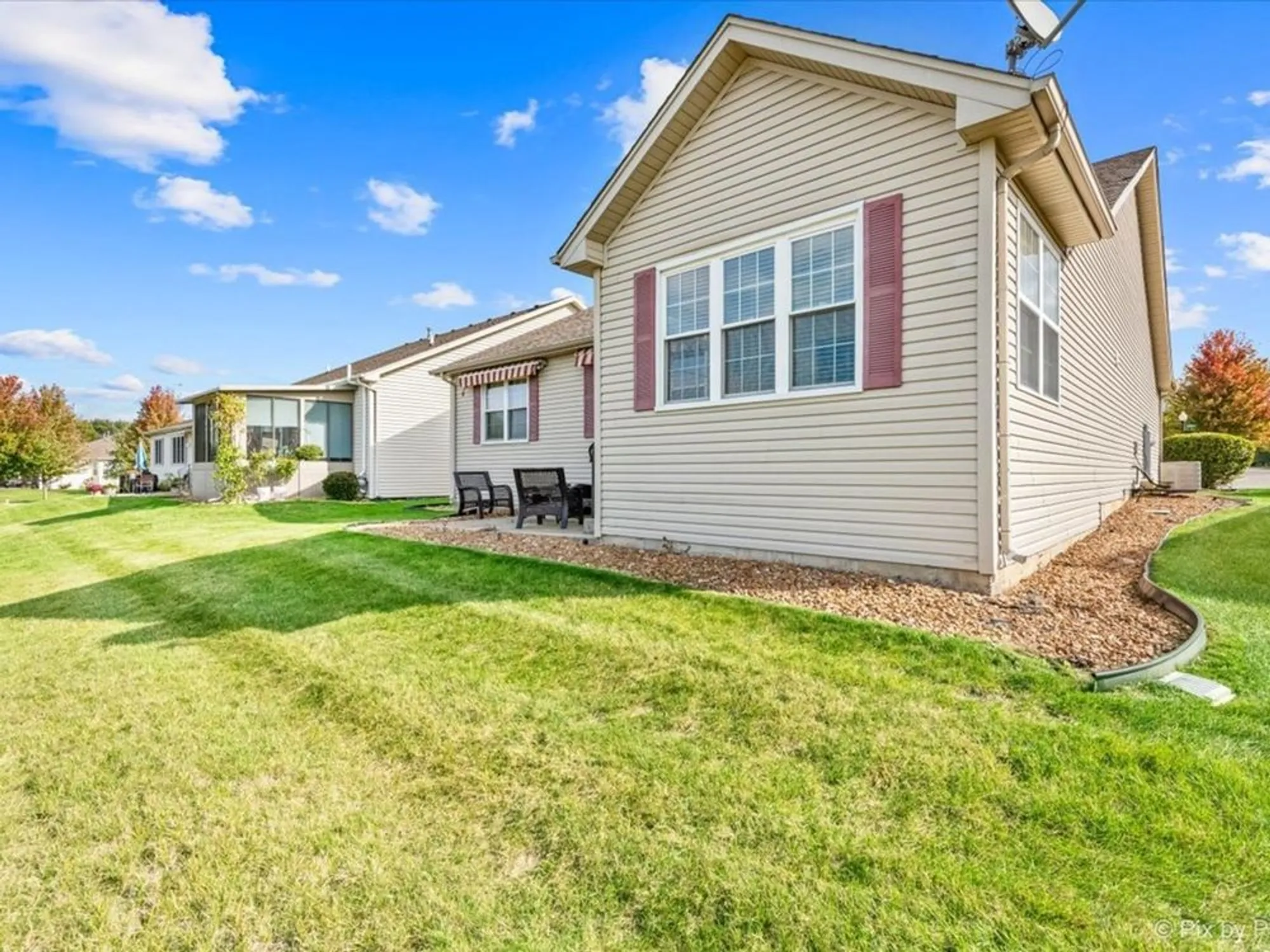 Property Slideshow image 20 of 32 | 17228 como ave, Lockport, IL, 60441