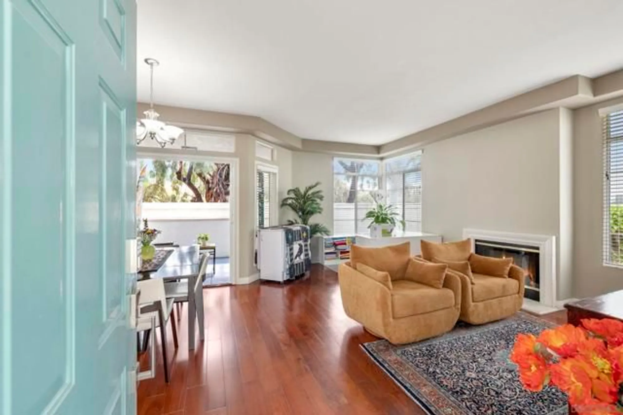 Property Slideshow image 4 of 35 | 3335 genoa way 112, Oceanside, CA, 92056