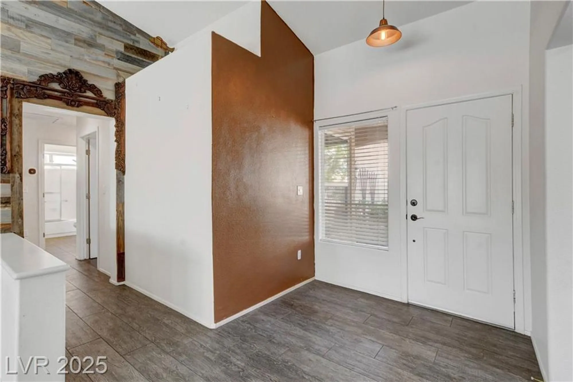 Property Slideshow image 12 of 58 | 9929 hemet dr, Las Vegas, NV, 89134