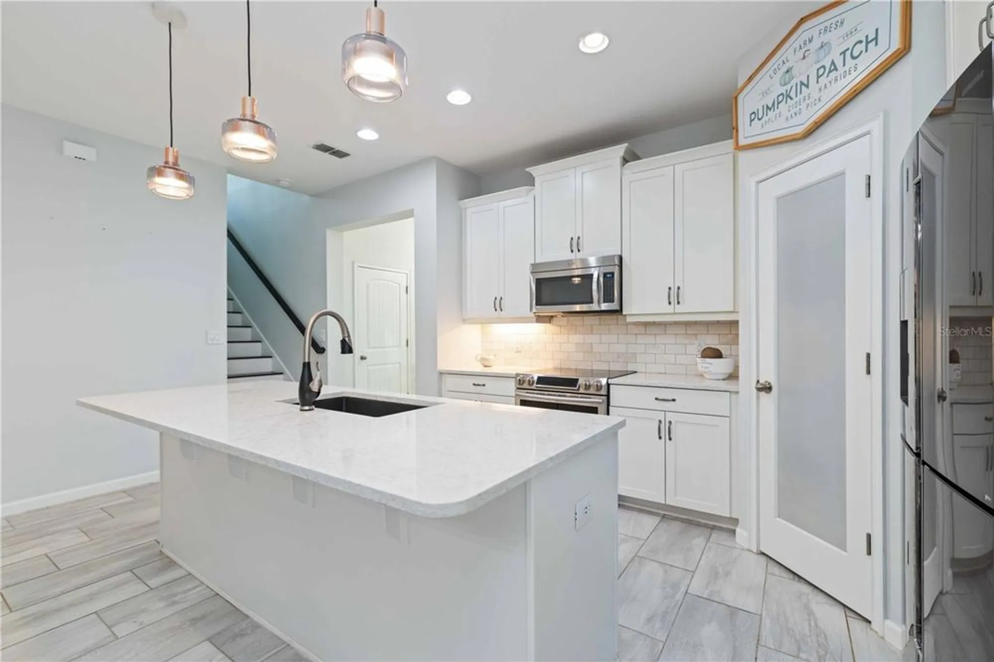 Property Slideshow image 11 of 37 | 5228 bentgrass way, Bradenton, FL, 34211