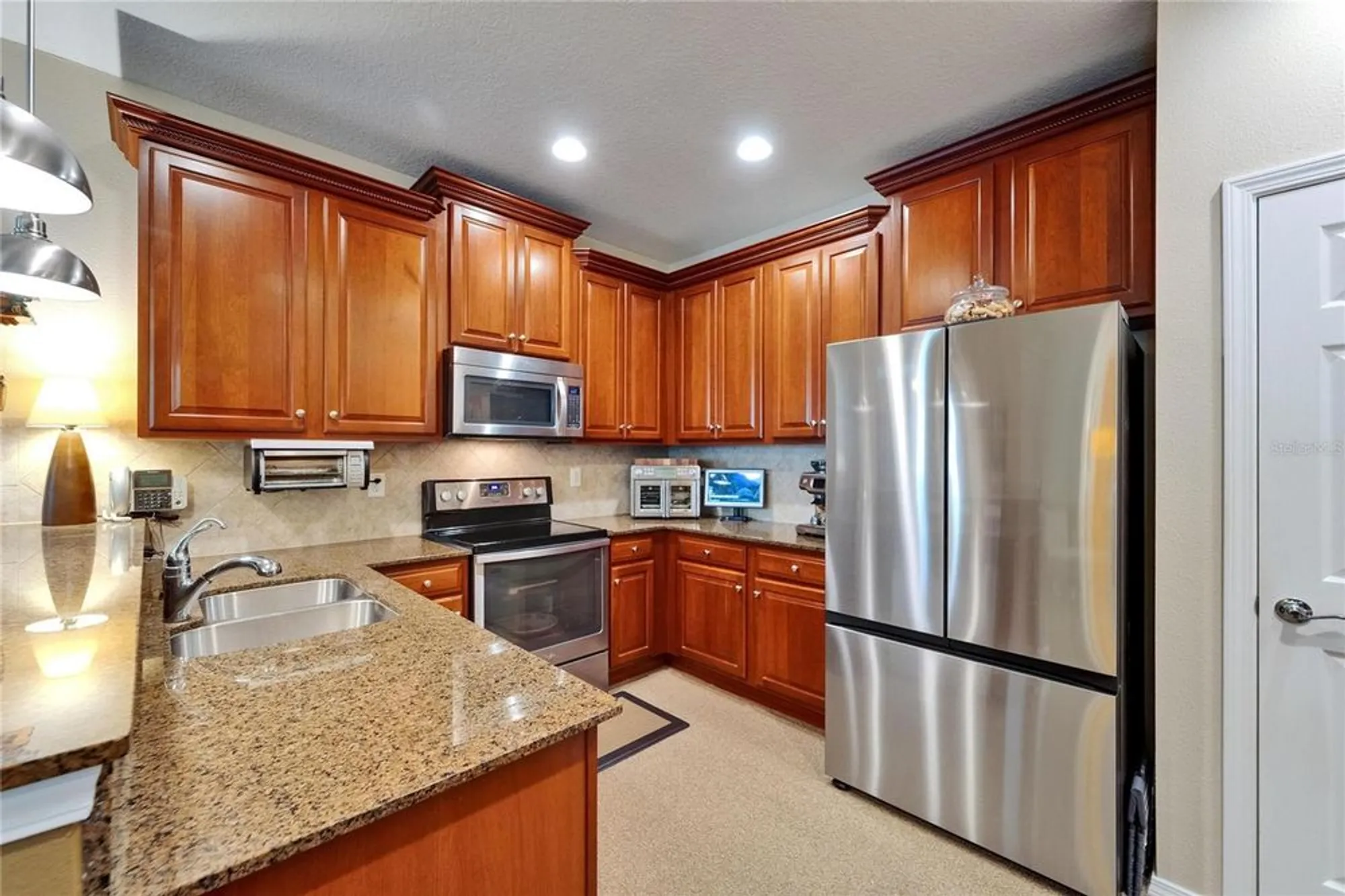 Property Slideshow image 15 of 93 | 5646 sunset falls dr, Apollo Beach, FL, 33572