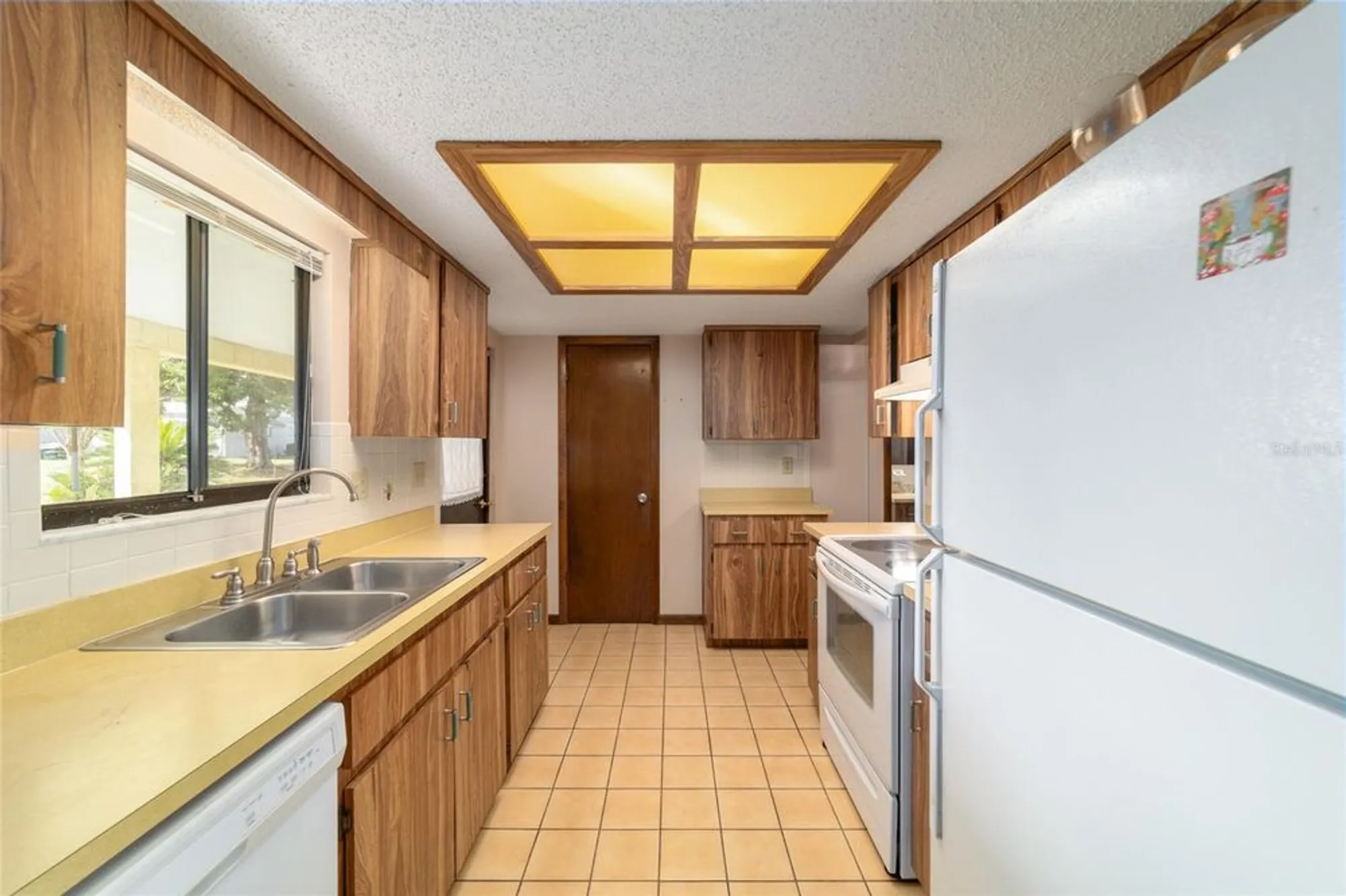 Property Slideshow image 16 of 42 | 8954 sw 101st pl, Ocala, FL, 34481