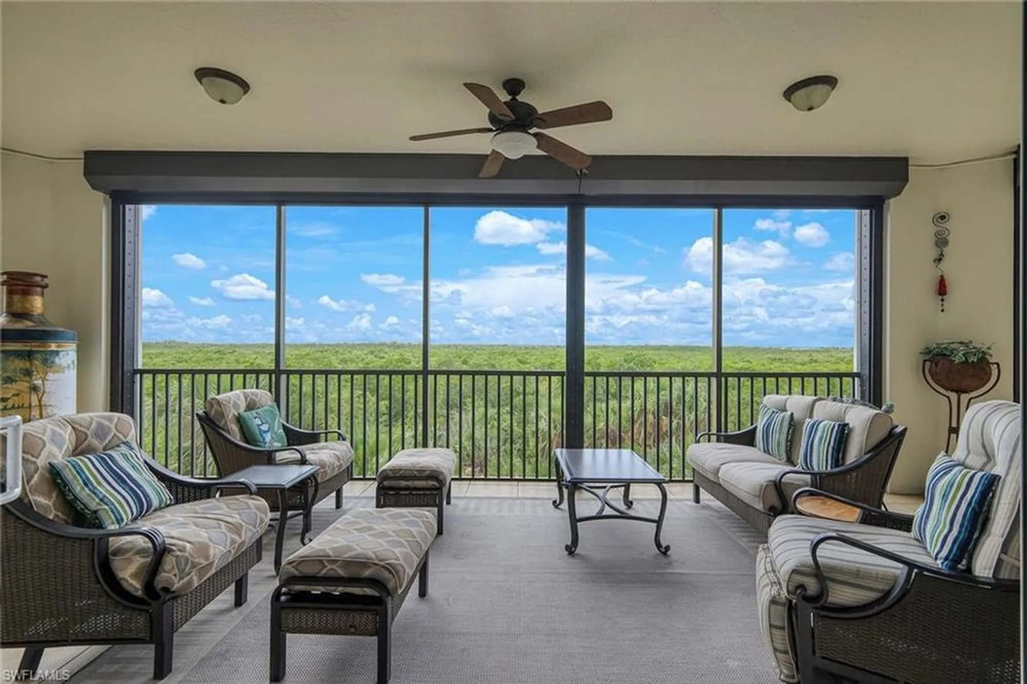 Property Slideshow image 11 of 25 | 24001 via castella dr 3202, Bonita Springs, FL, 34134