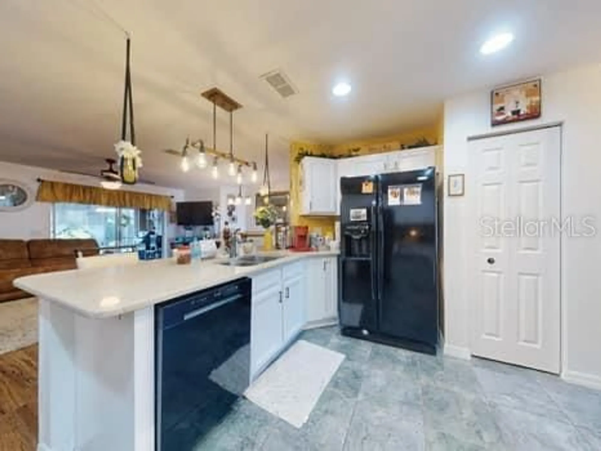 Property Slideshow image 9 of 36 | 8327 sw 79th cir, Ocala, FL, 34476