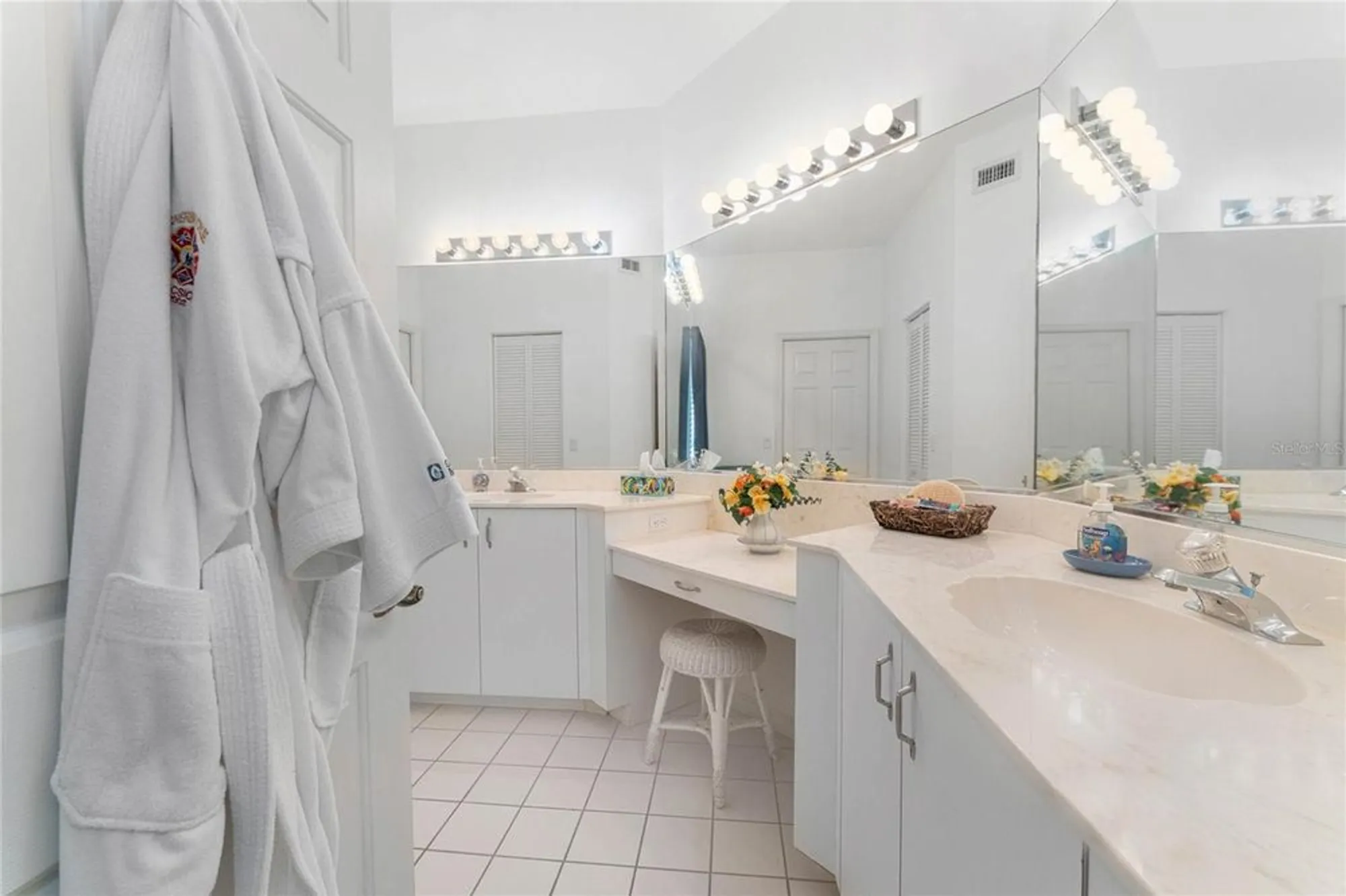 Property Slideshow image 29 of 67 | 14016 willow glen ct 112, Port Charlotte, FL, 33953