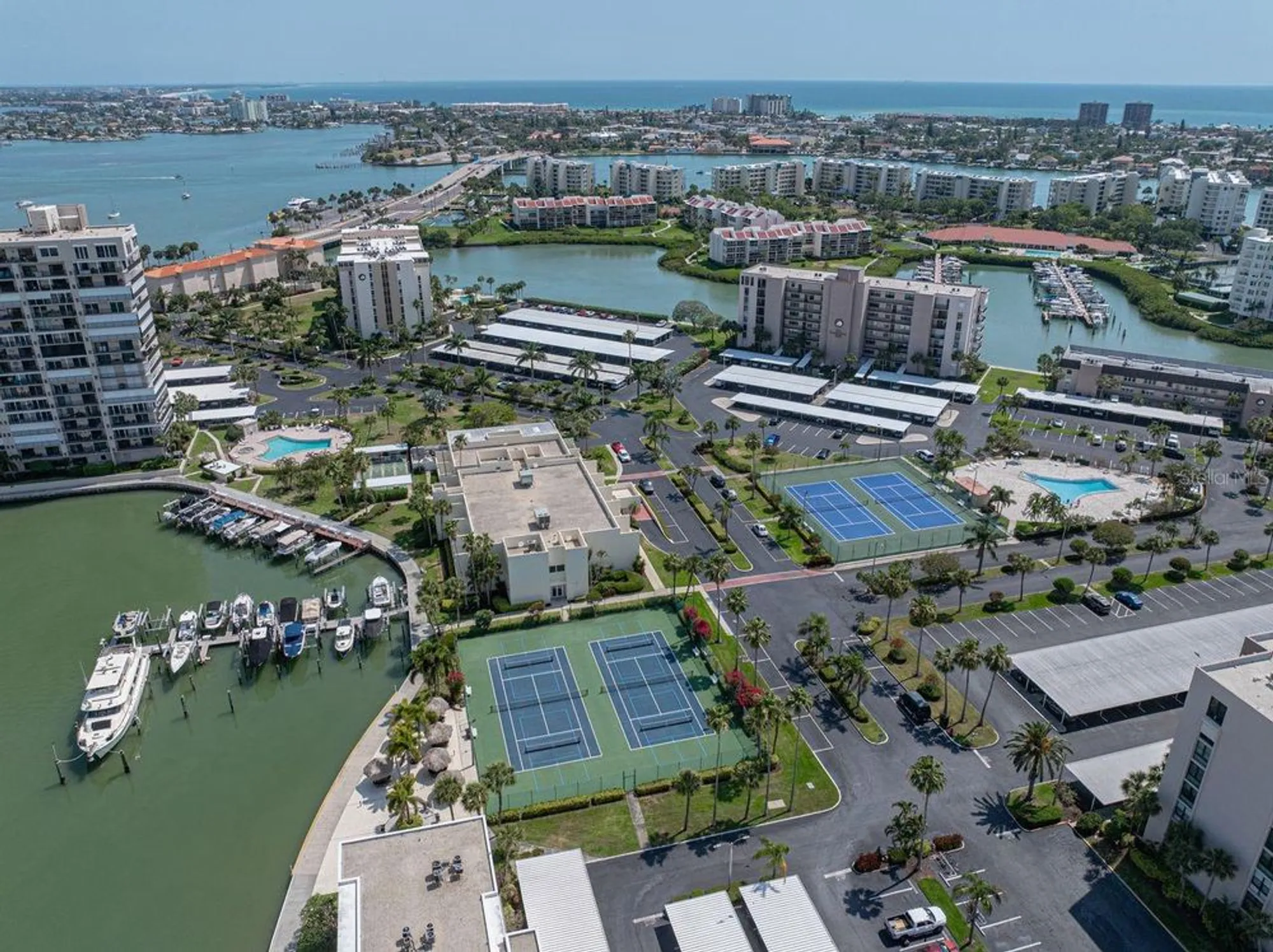 Property Slideshow image 48 of 80 | 7600 sun island dr 703, South Pasadena, FL, 33707