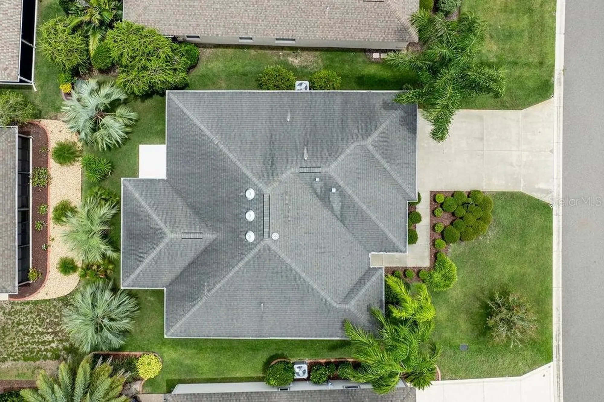 Property Slideshow image 30 of 39 | 2316 newburn ln, The Villages, FL, 32162