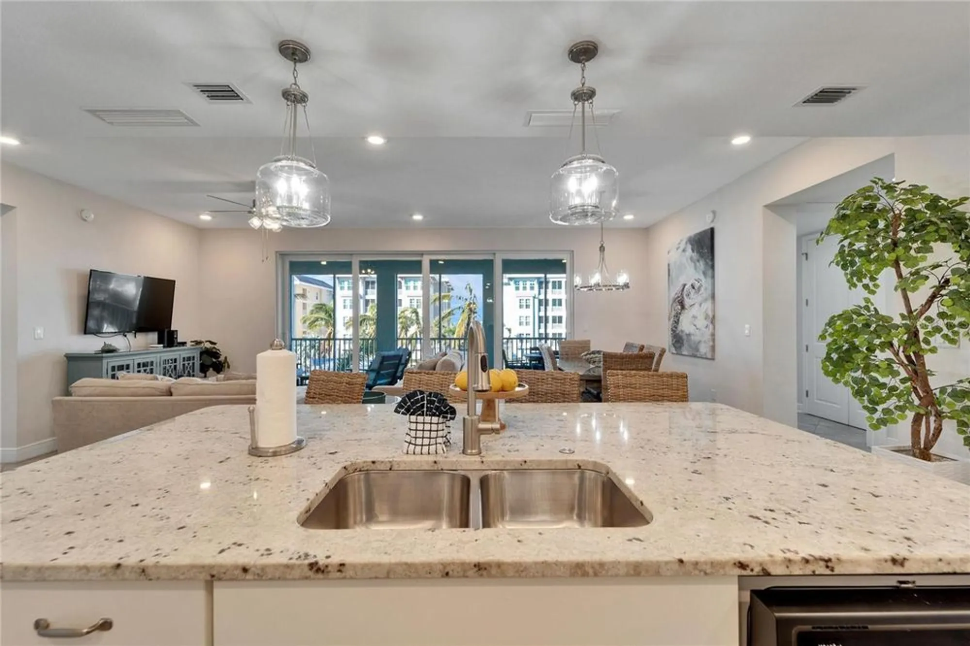 Property Slideshow image 9 of 56 | 379 aruba cir 201, Bradenton, FL, 34209