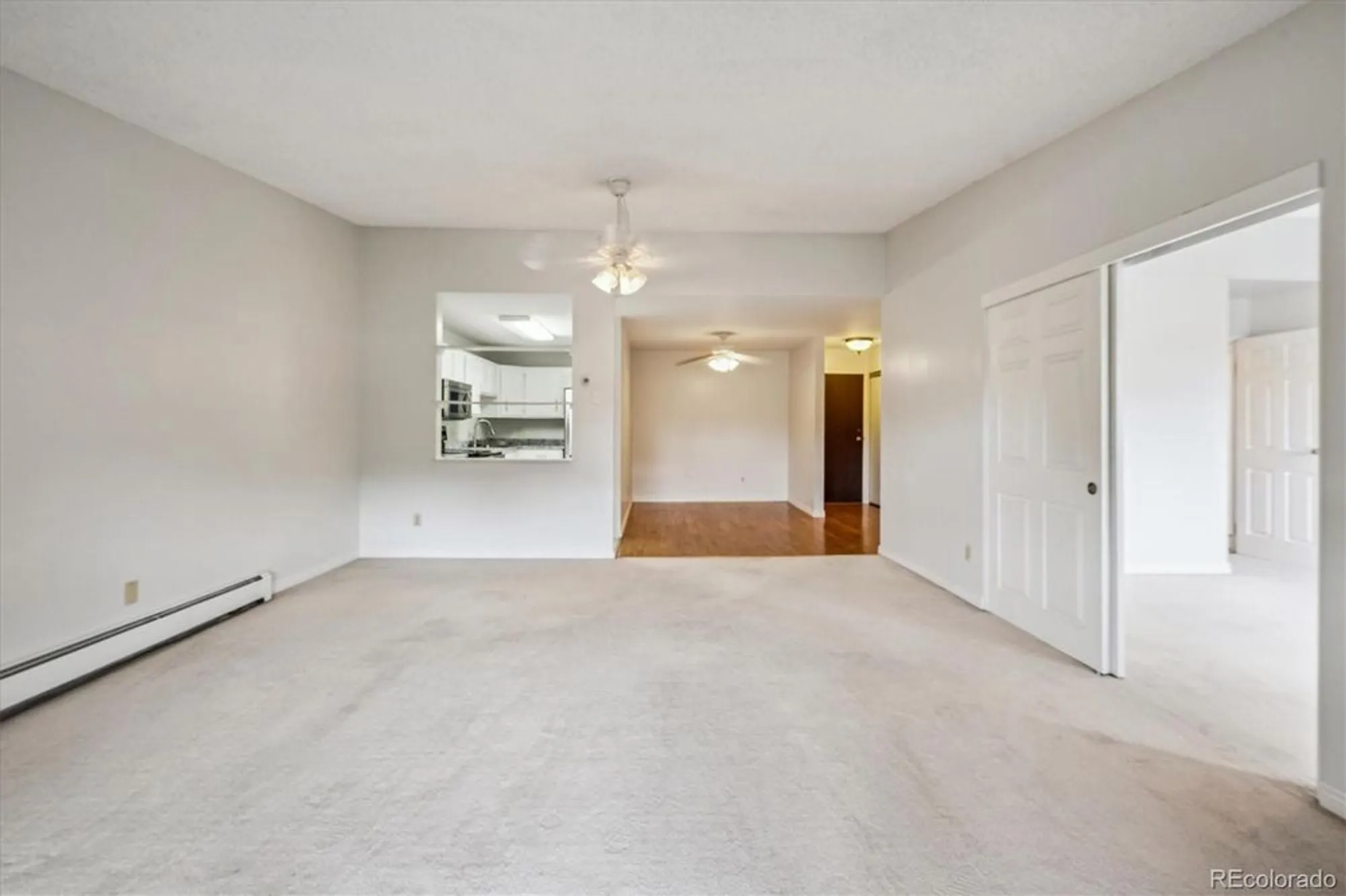 Property Slideshow image 9 of 25 | 3184 s heather gardens way apt 403, Aurora, CO, 80014