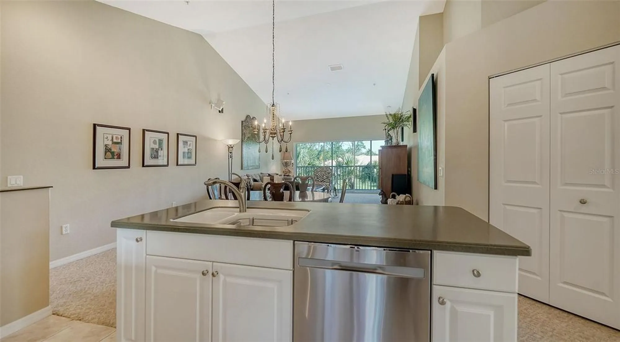 Property Slideshow image 23 of 59 | 7609 sweetbay cir # 7609, Bradenton, FL, 34203