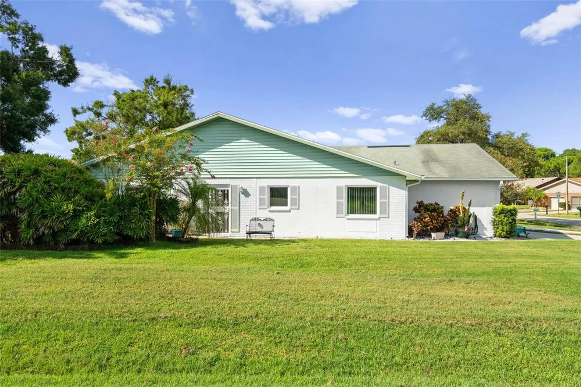 Property Slideshow image 6 of 59 | 3201 mcmath dr, Palm Harbor, FL, 34684