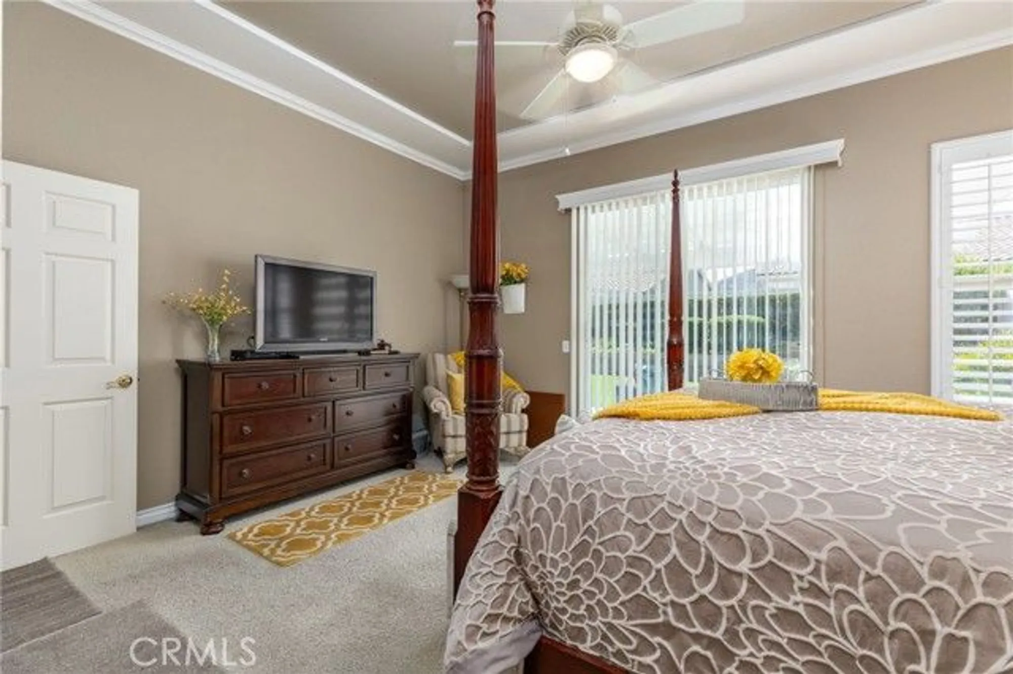 Property Slideshow image 14 of 41 | 4919 singing hills dr, Banning, CA, 92220