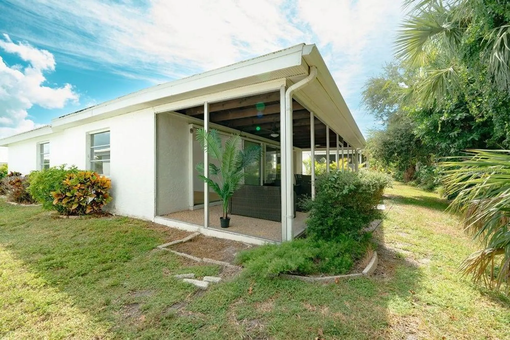 Property Slideshow image 19 of 34 | 669 spanish dr n # 21, Longboat Key, FL, 34228
