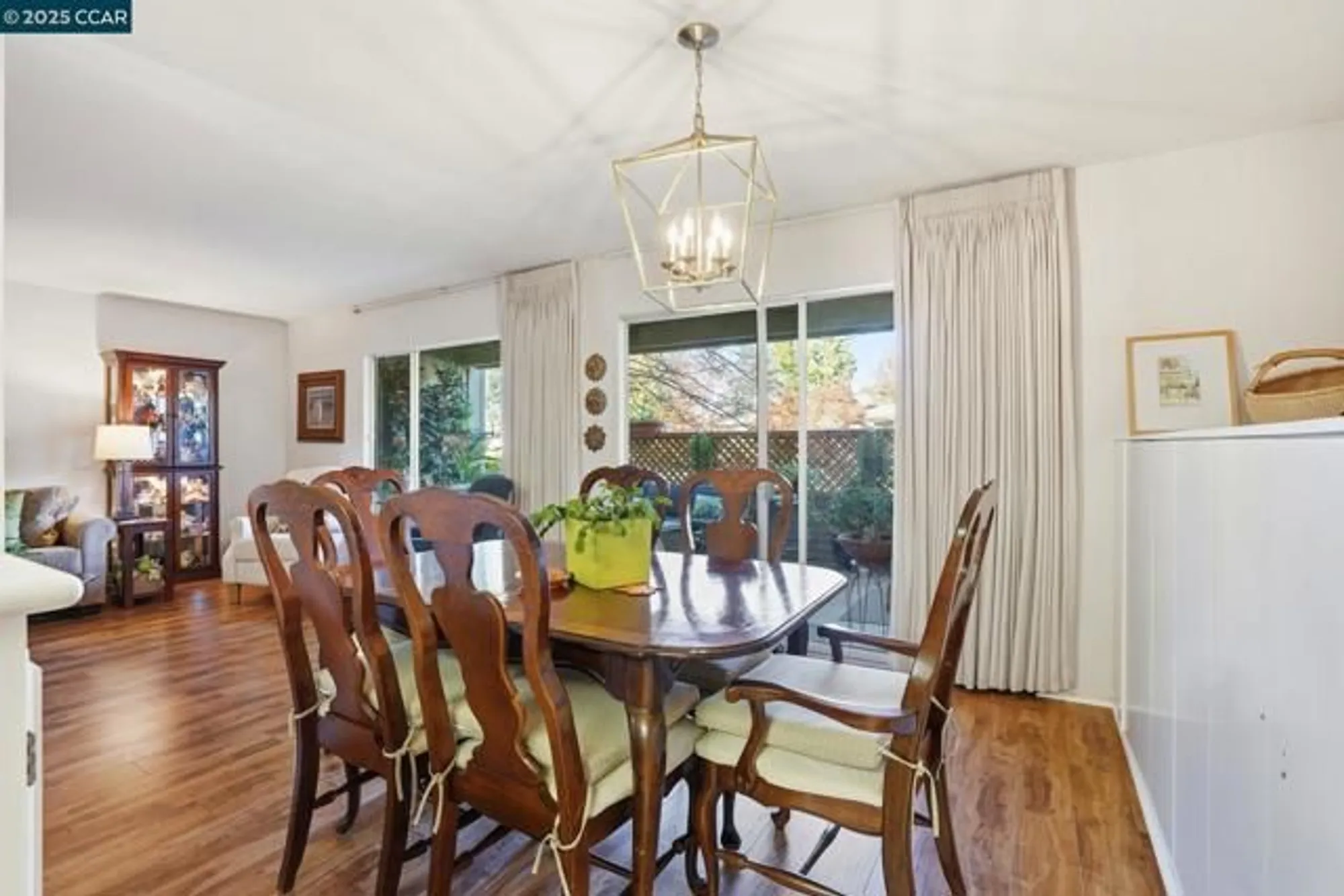 Property Slideshow image 3 of 30 | , Walnut Creek, CA, 94595