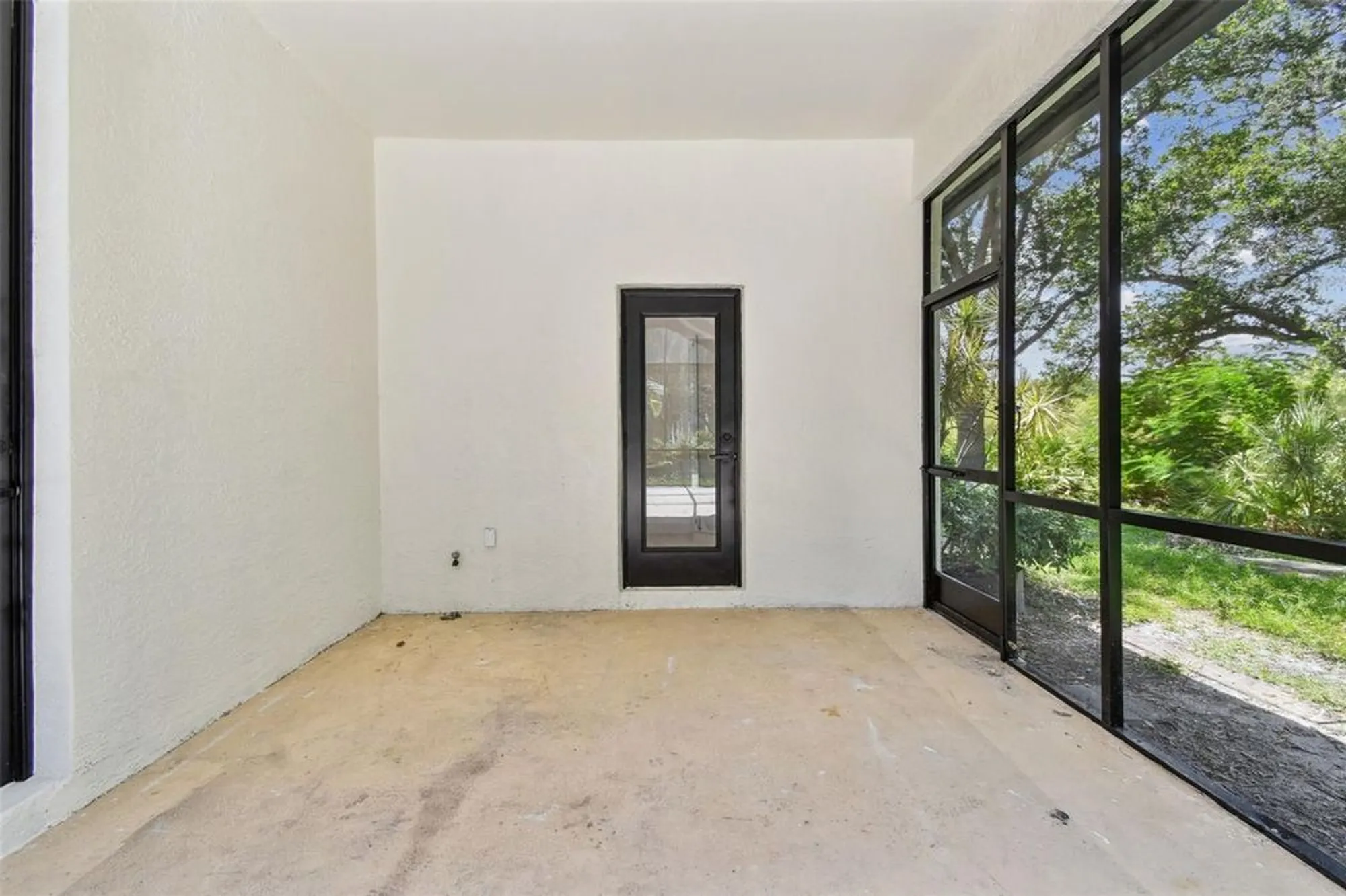 Property Slideshow image 48 of 84 | 13792 long lake ln, Port Charlotte, FL, 33953