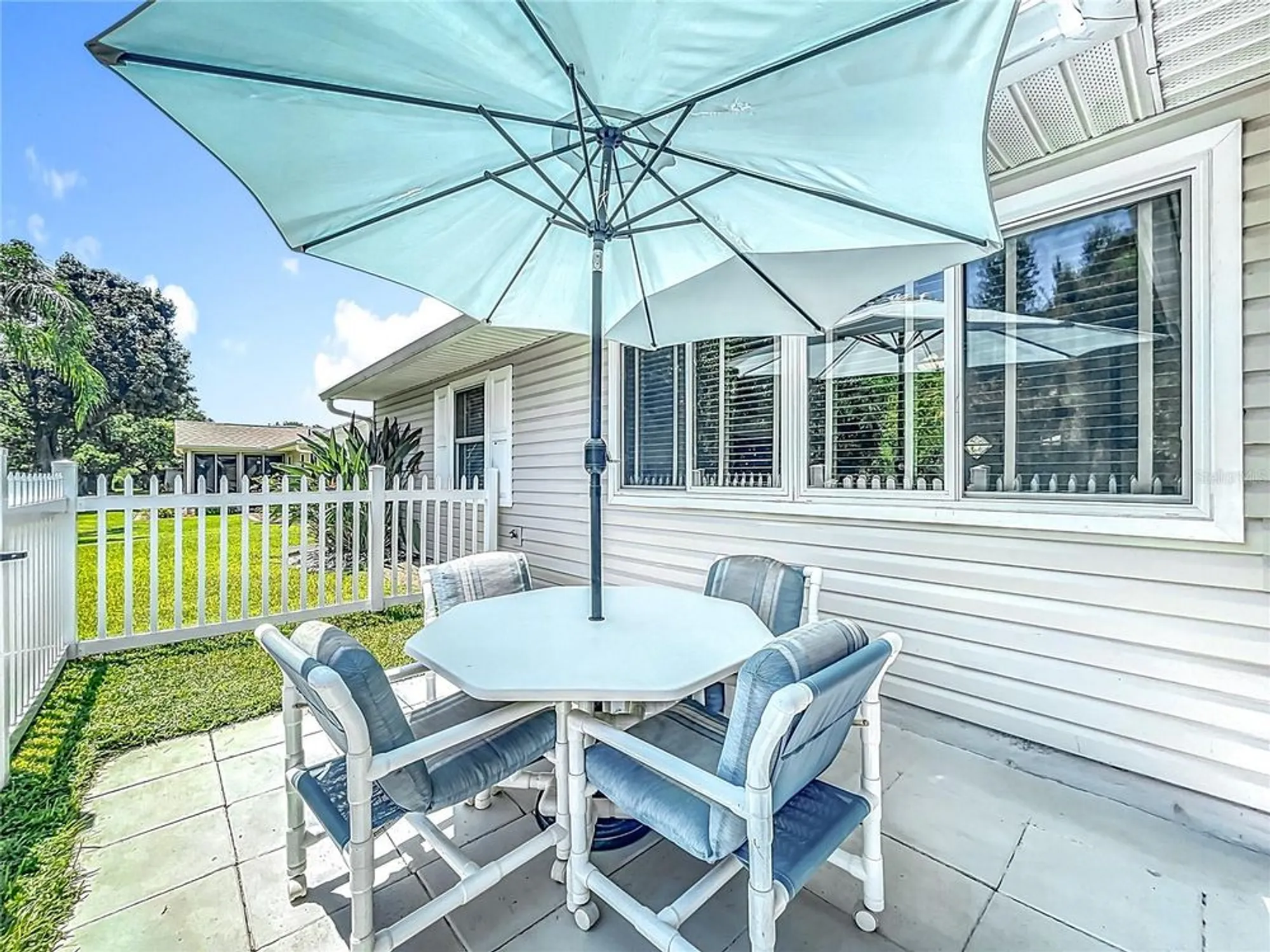 Property Slideshow image 9 of 61 | 26616 racquet cir, Leesburg, FL, 34748