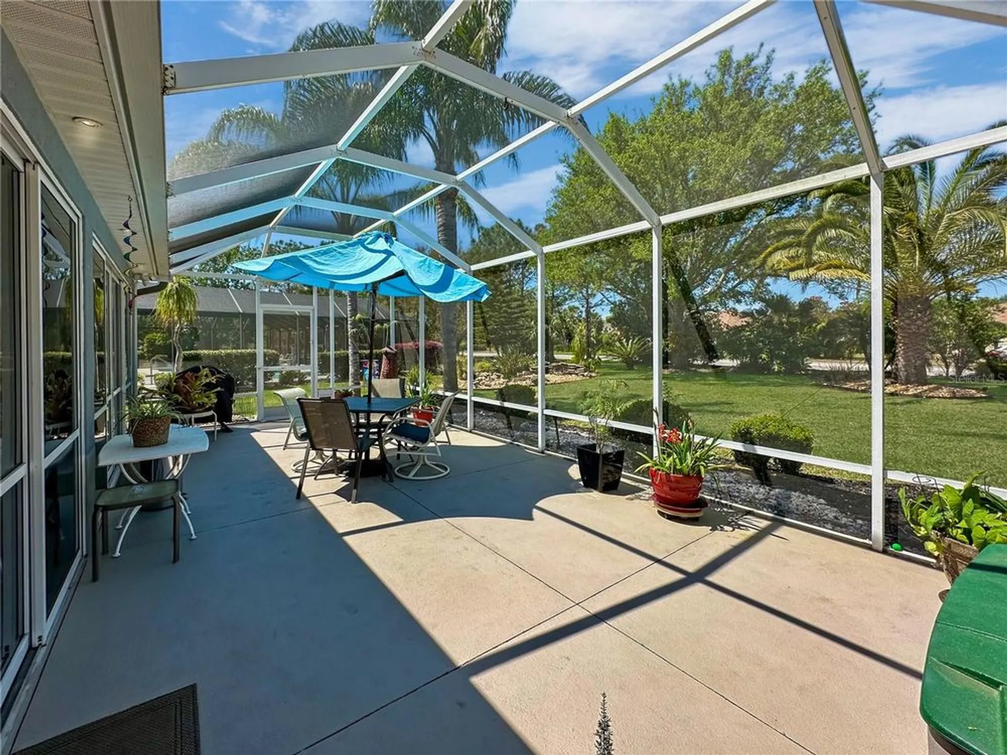 Property Slideshow image 35 of 42 | 867 castleberry cir, The Villages, FL, 32162