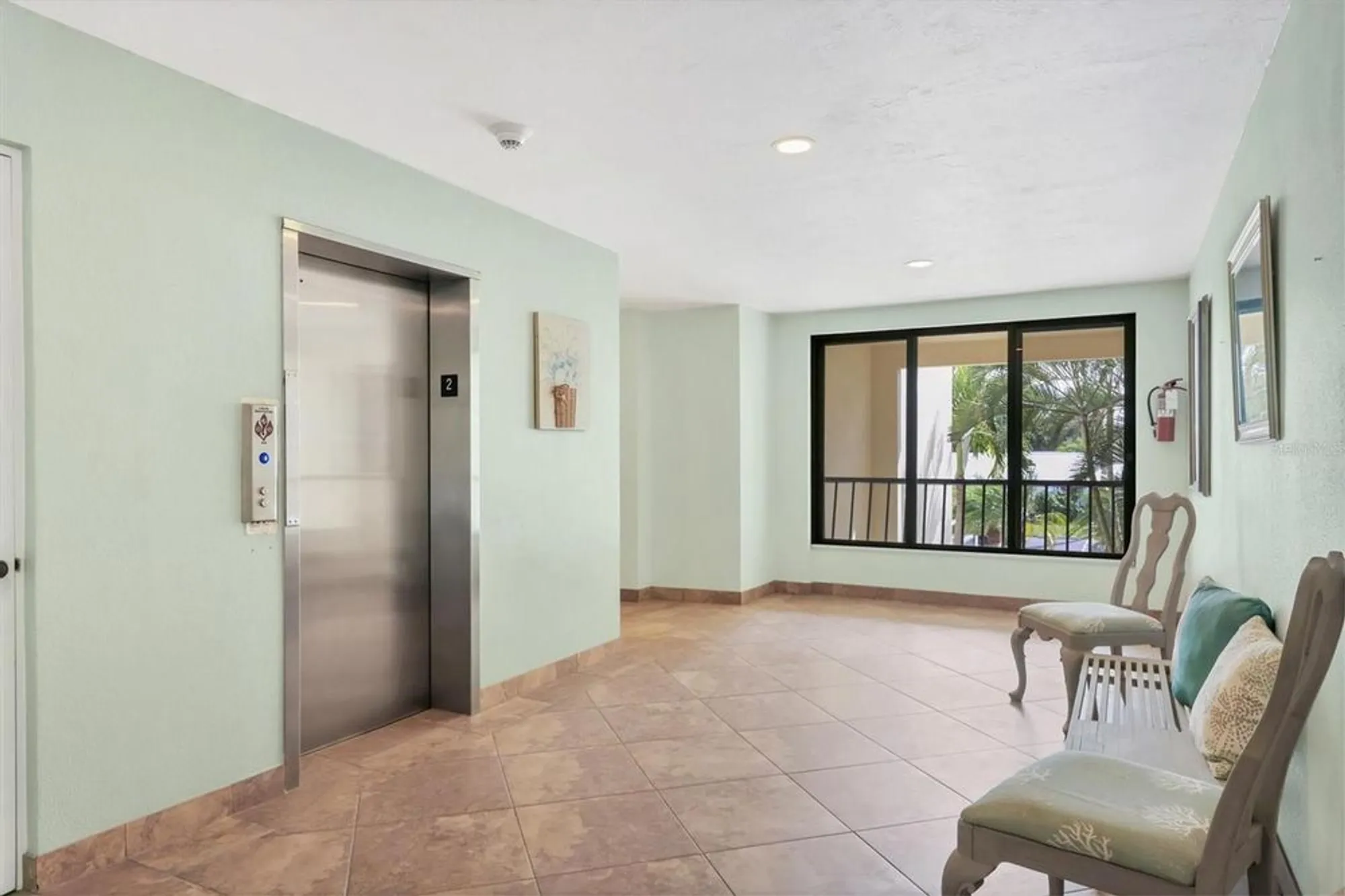 Property Slideshow image 6 of 53 | 101 whispering sands dr apt 205, Sarasota, FL, 34242