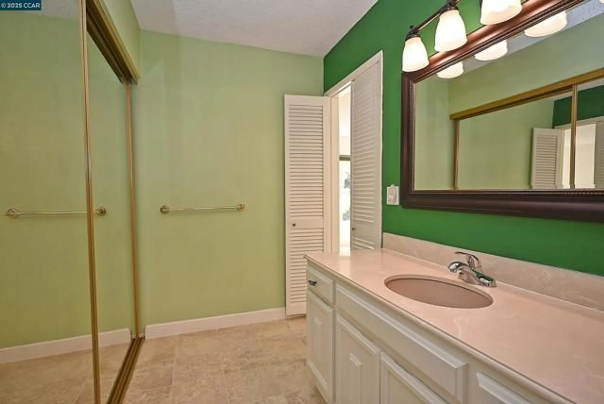 Property Slideshow image 30 of 36 | 1361 singingwood ct 7, Walnut Creek, CA, 94595