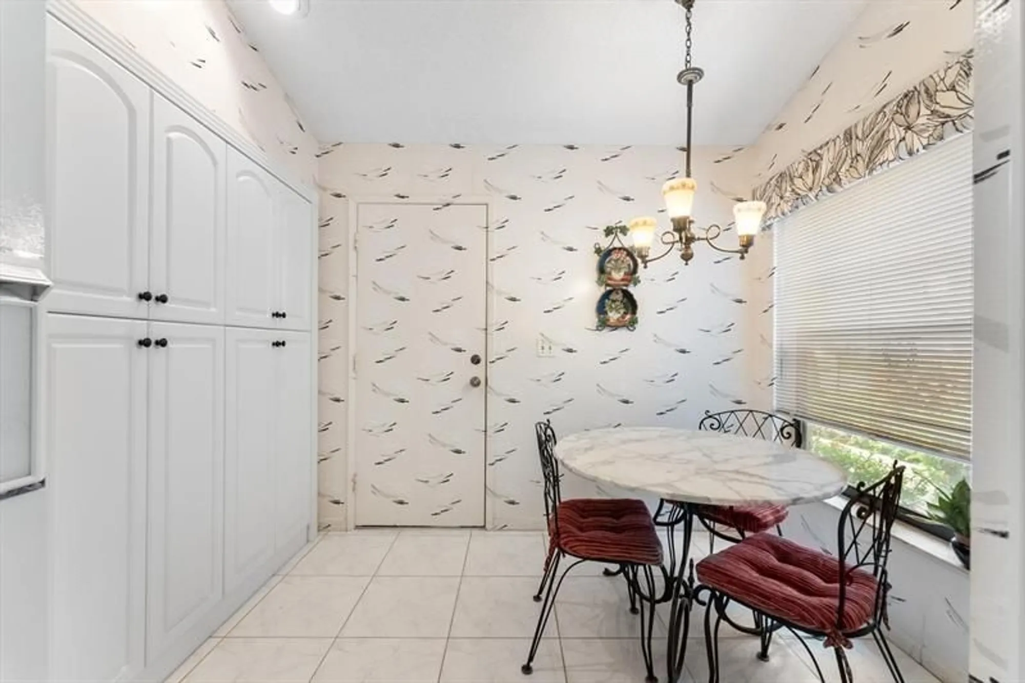 Property Slideshow image 13 of 53 | 8333 springlake dr a, Boca Raton, FL, 33496