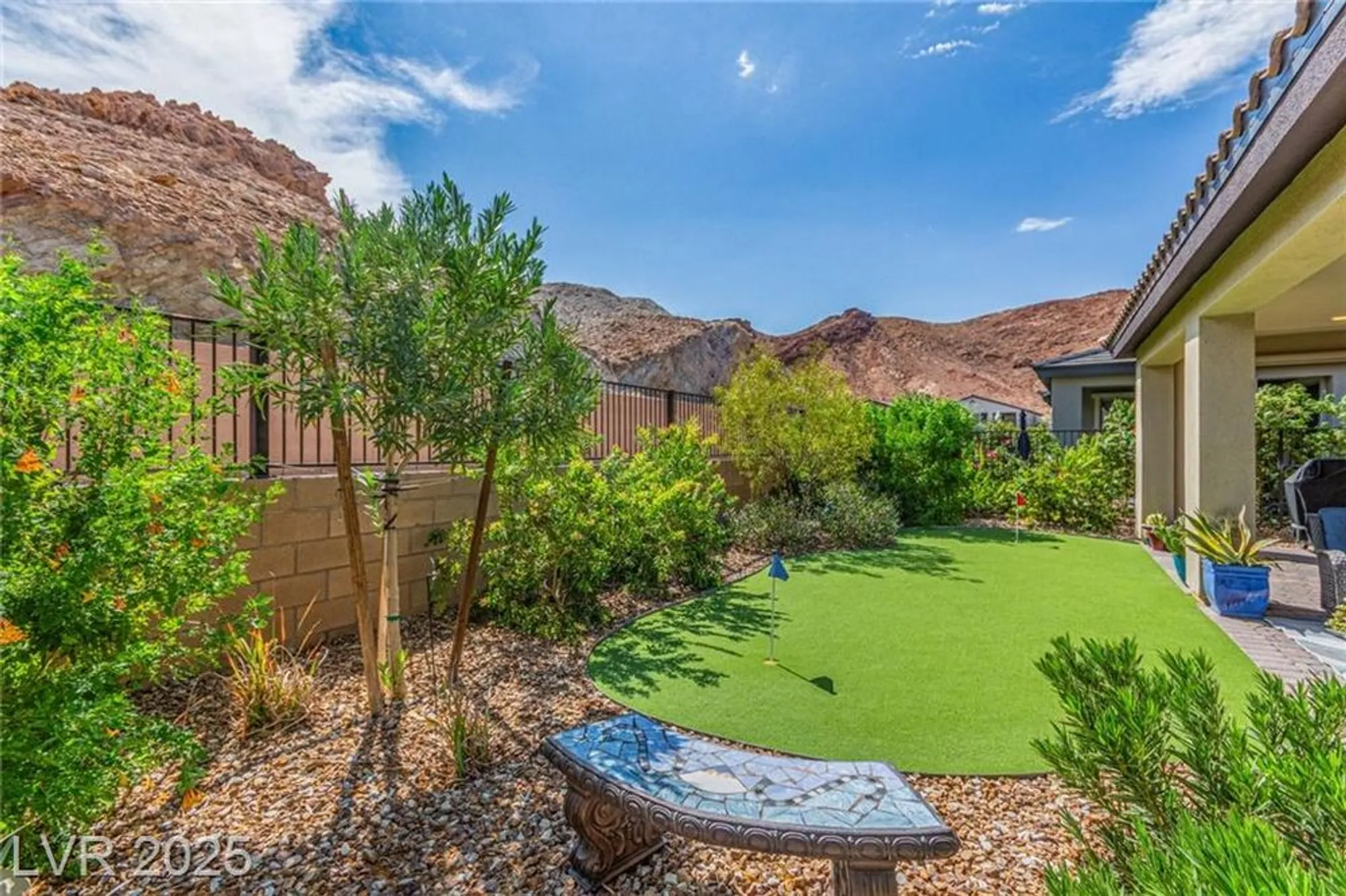 Property Slideshow image 2 of 58 | 29 mirage view dr, Henderson, NV, 89011