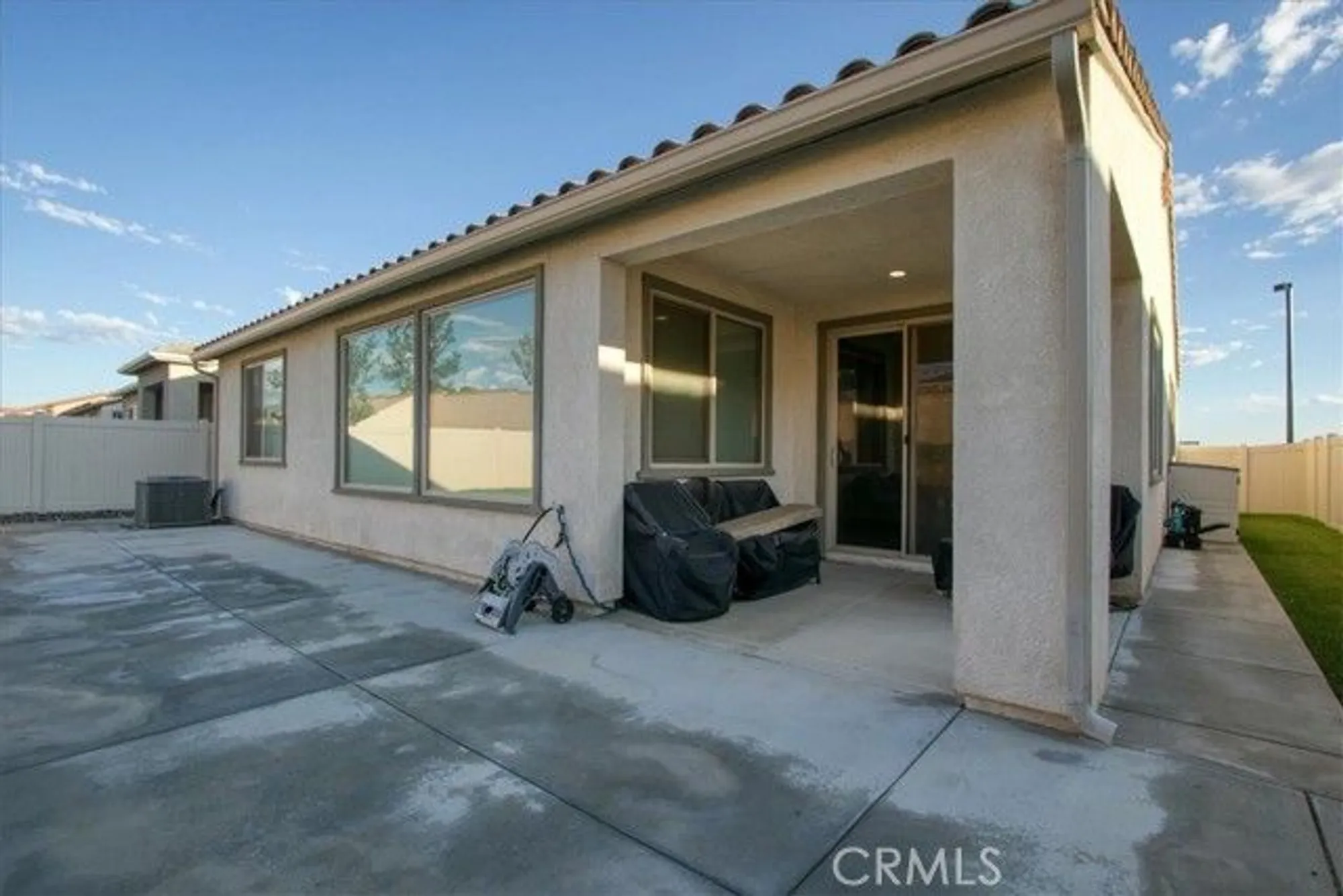 Property Slideshow image 30 of 38 | 1678 park village dr, Beaumont, CA, 92223