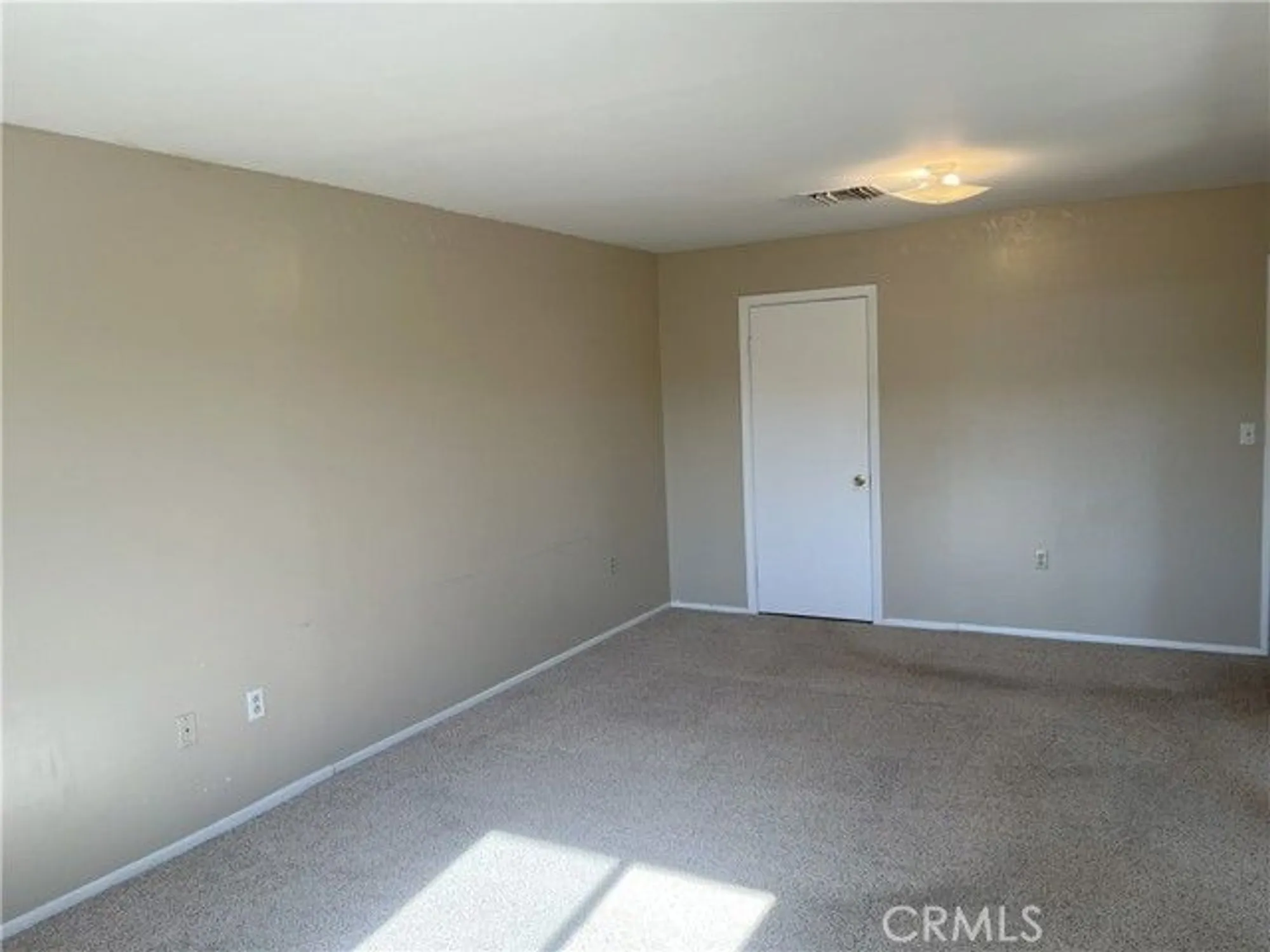 Property Slideshow image 9 of 19 | 28957 glen oaks dr, Menifee, CA, 92586