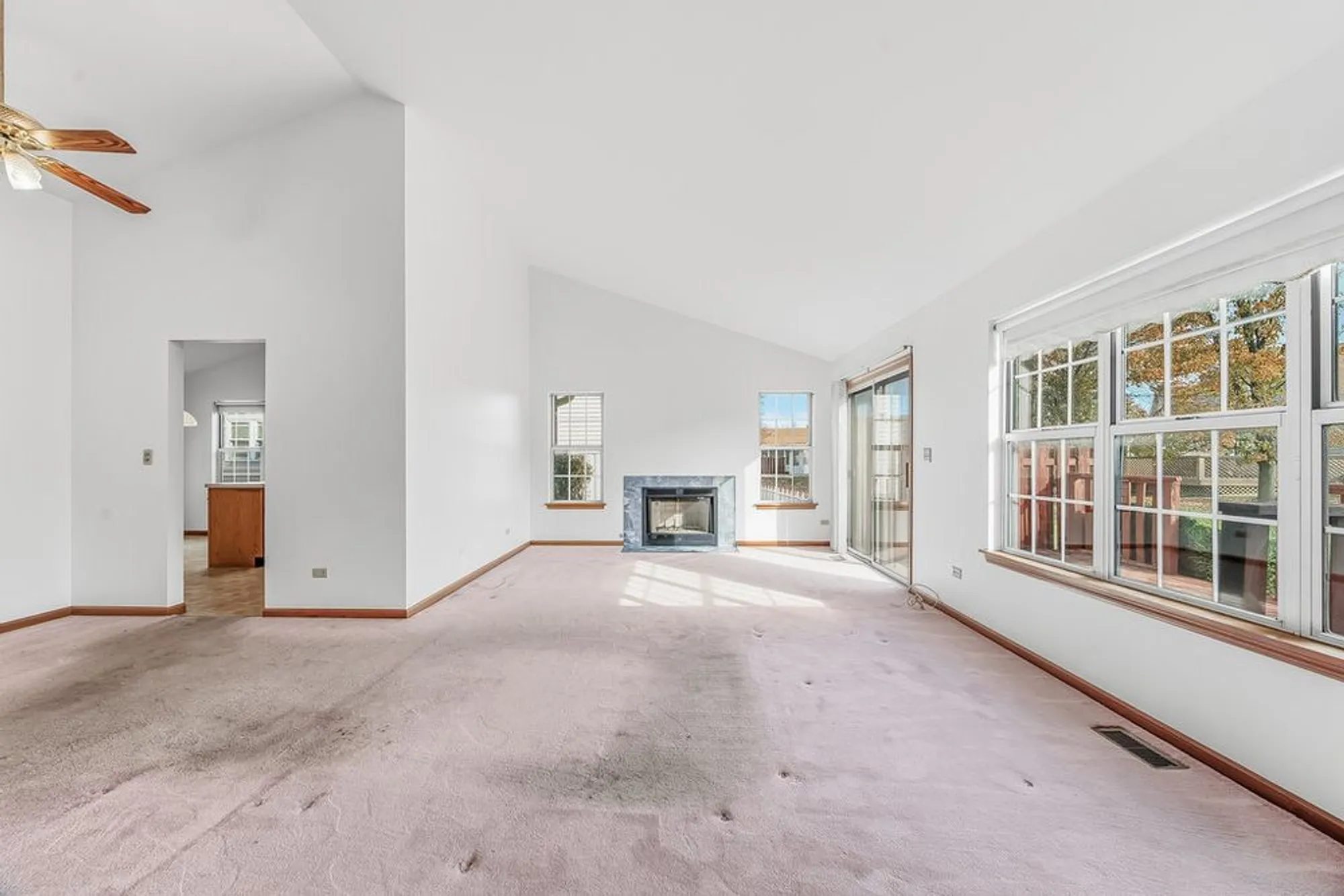 Property Slideshow image 8 of 29 | , Plainfield, IL, 60544