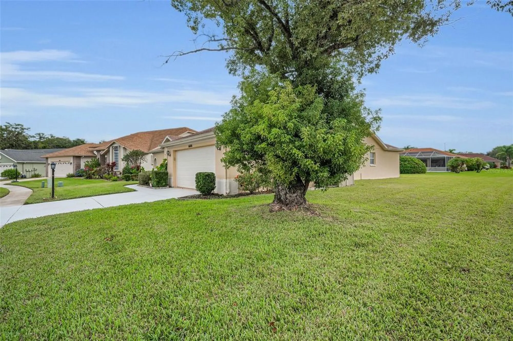 Property Slideshow image 31 of 60 | 6606 garden palm ct, New Port Richey, FL, 34655