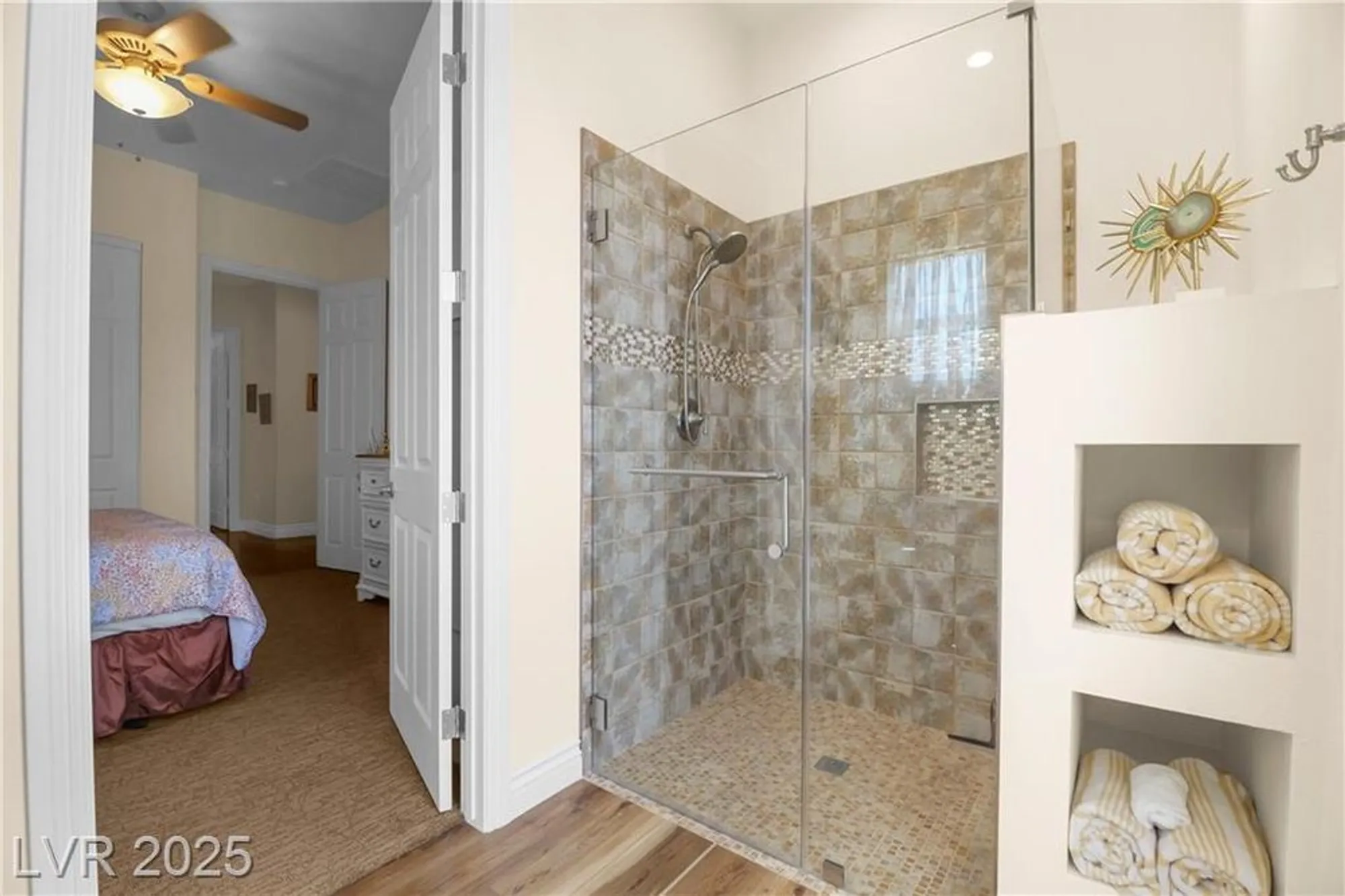 Property Slideshow image 18 of 45 | 4208 agosta luna pl, Las Vegas, NV, 89135